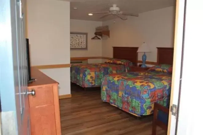 Bedroom, Bed in Pony Island Inn