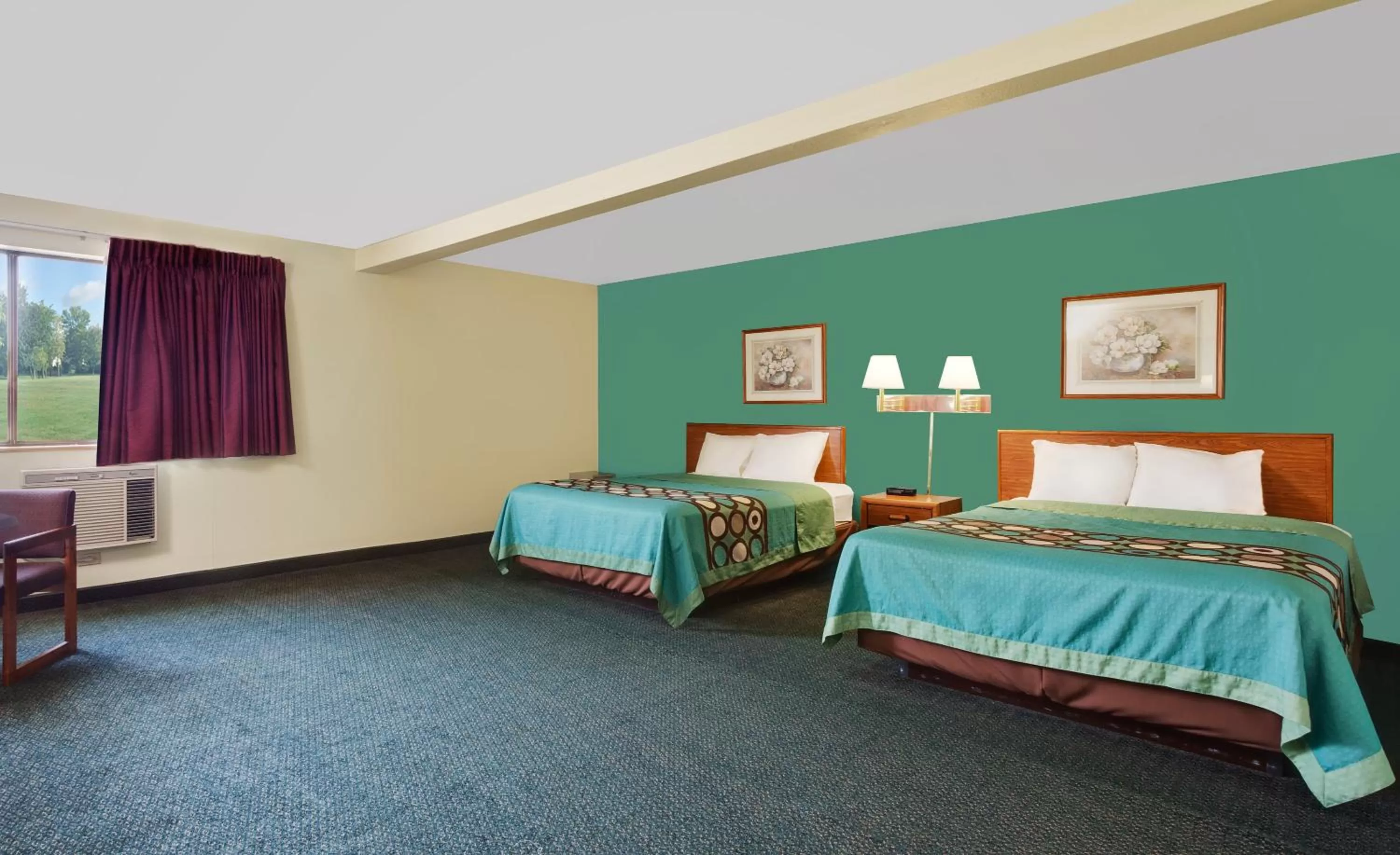 Bedroom, Bed in Super 8 by Wyndham Carlisle-South