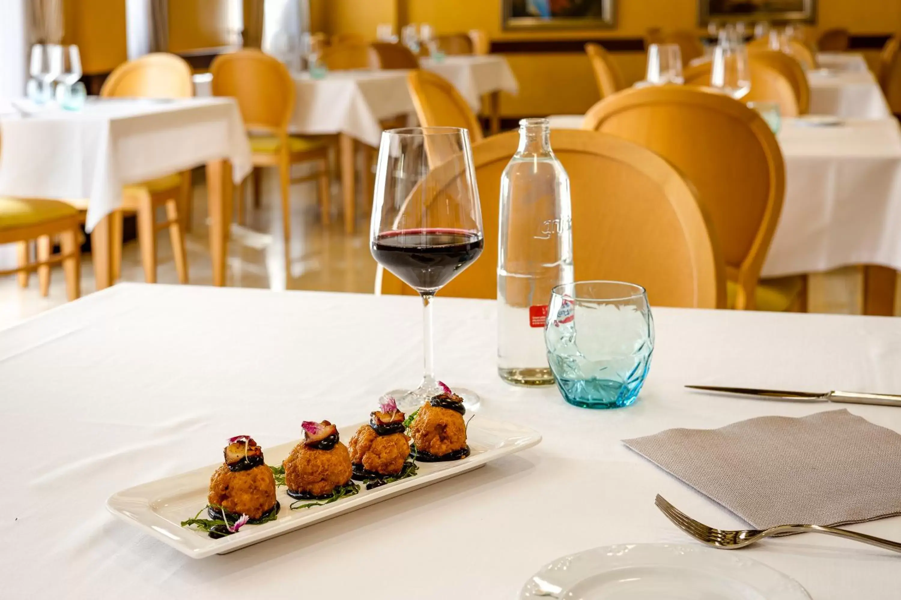 Food and drinks in Daniya Denia Spa & Business 4* Food and drinks in Daniya Denia Spa & Business 4*