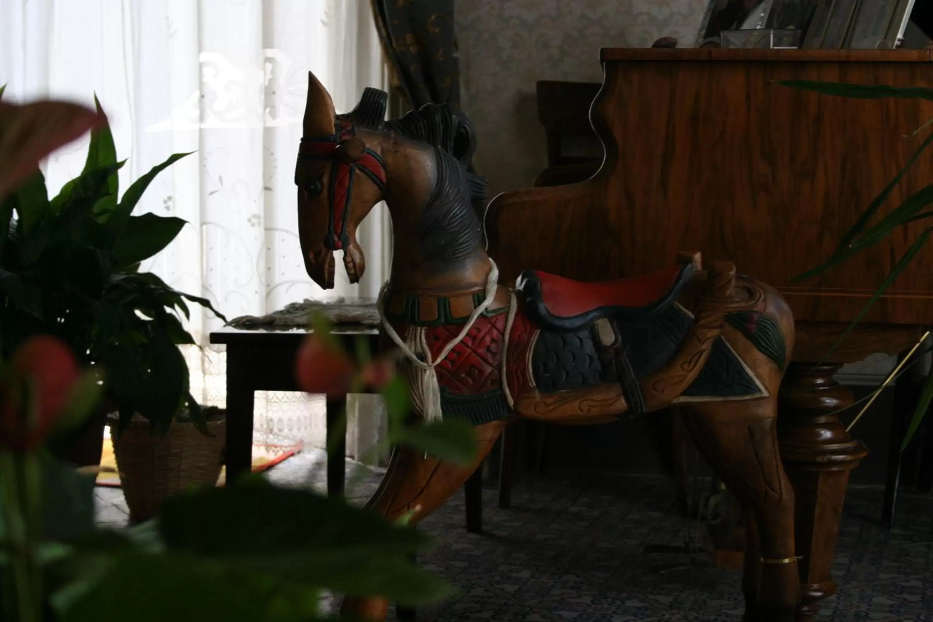 Decorative detail in Palazzo Il Cavaliere B&B De Charme