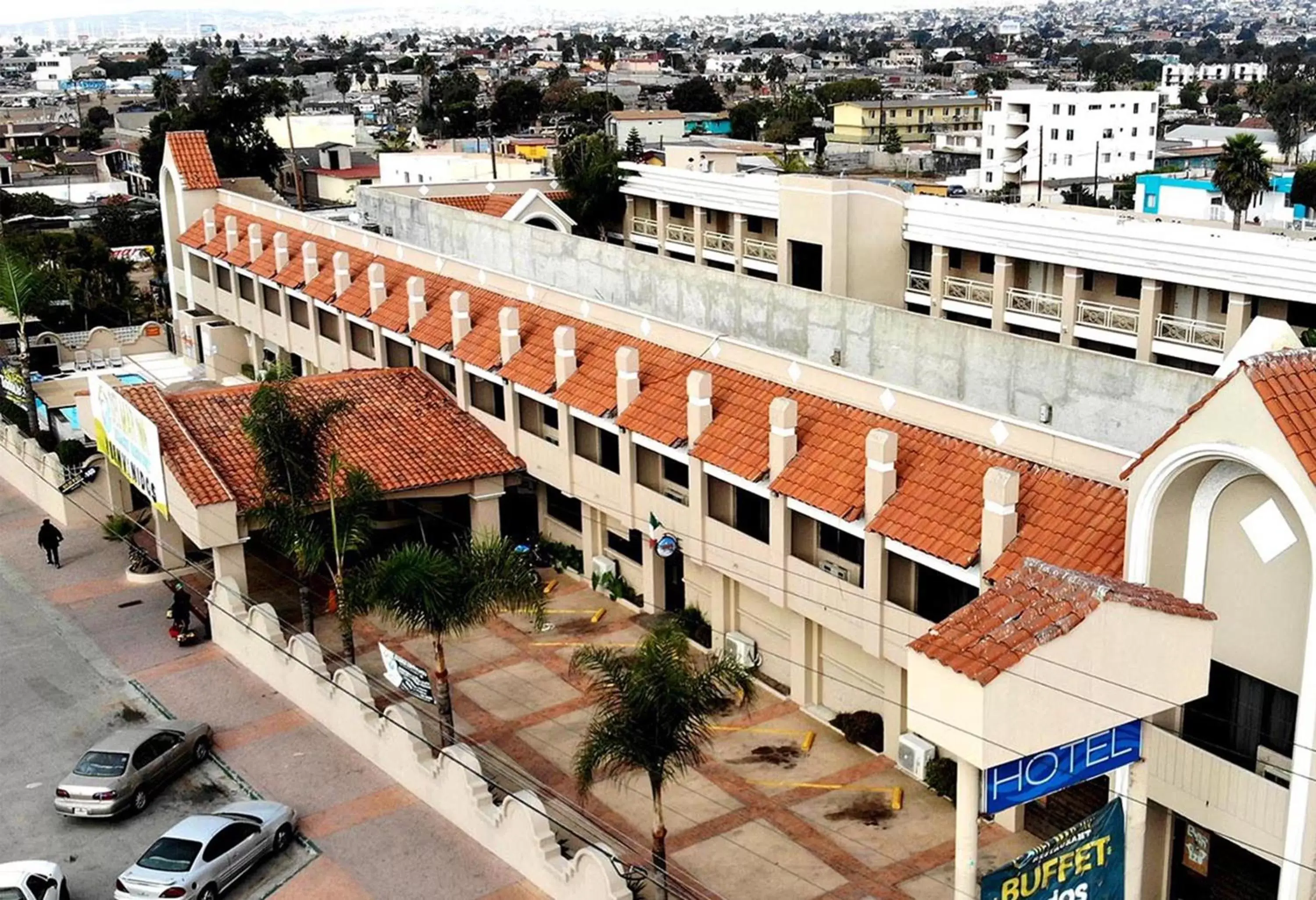 Property building, Bird's-eye View in Del Mar Inn Rosarito
