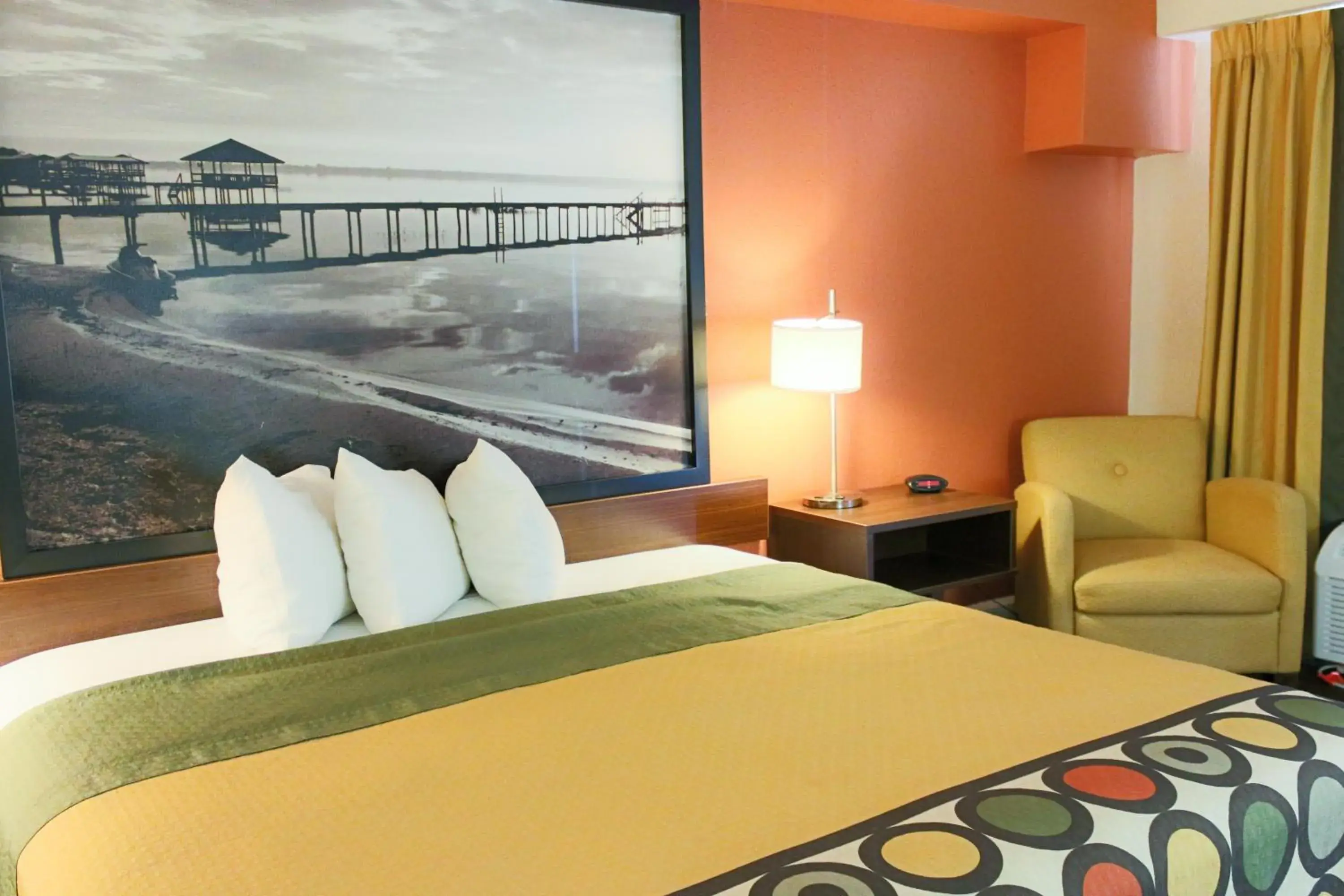 Bed in Super 8 by Wyndham Orlando International Drive