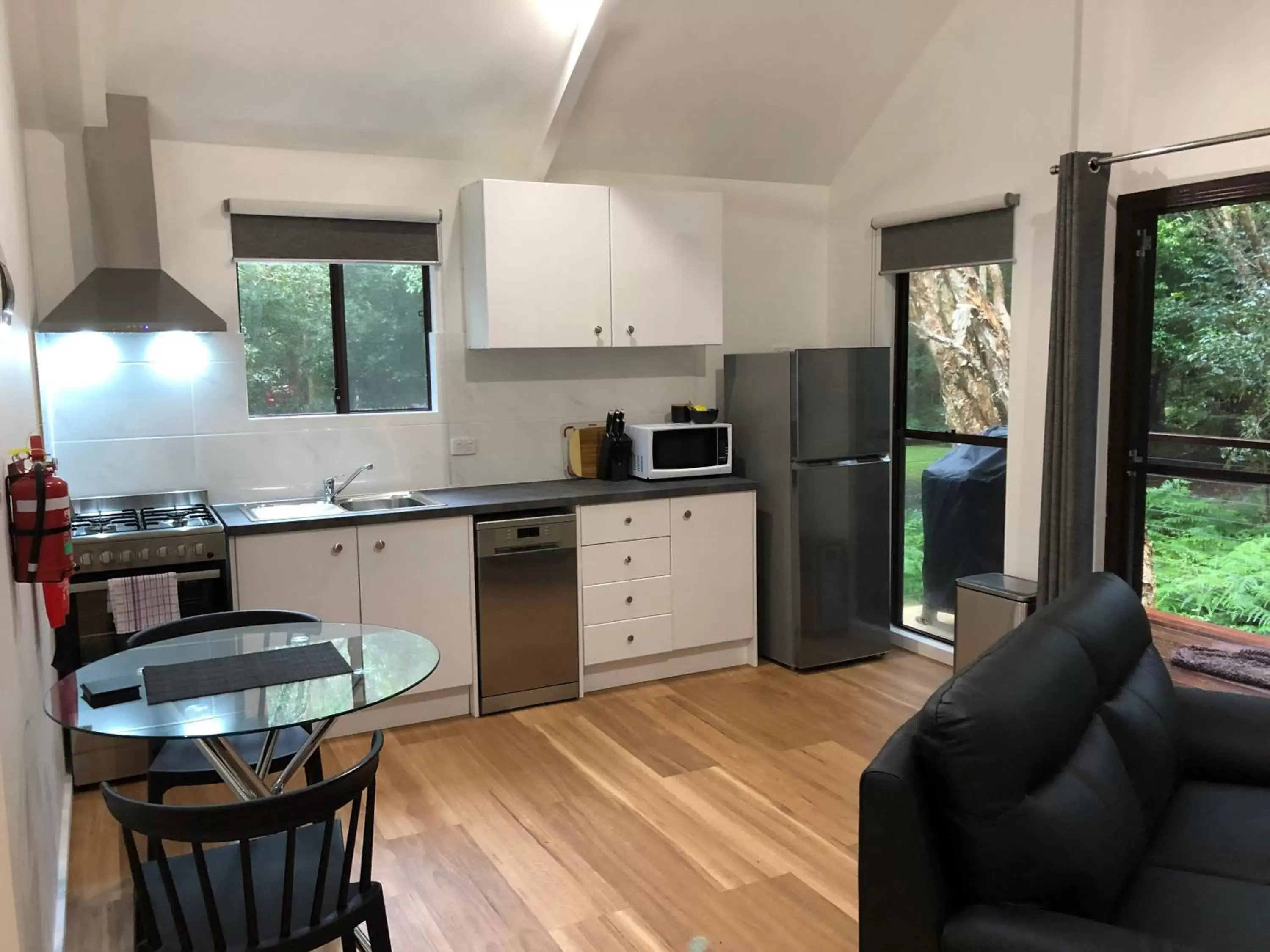 kitchen, Kitchen/Kitchenette in Wanderers Retreat