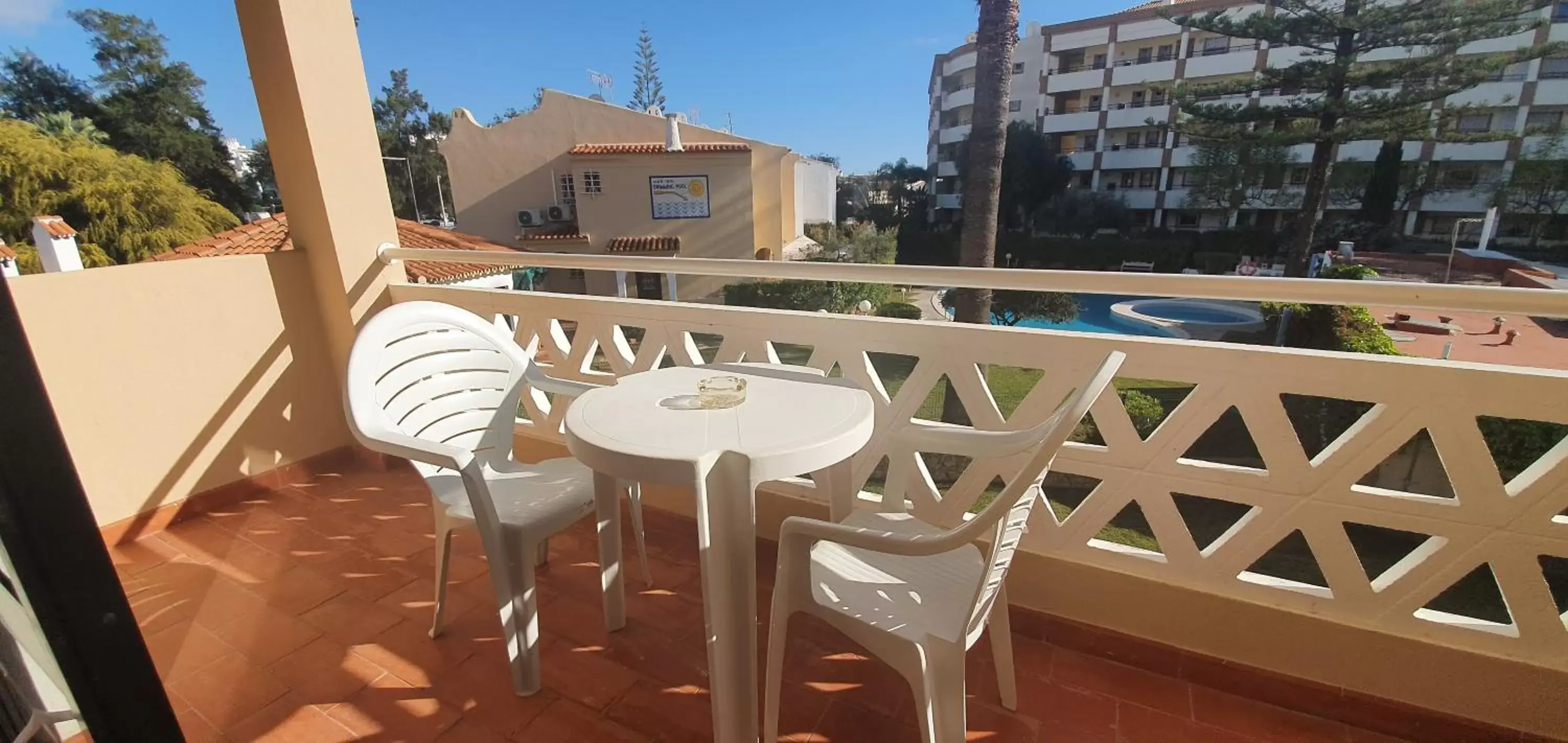 Balcony/Terrace in Apartamentos Mar-Sol Villas