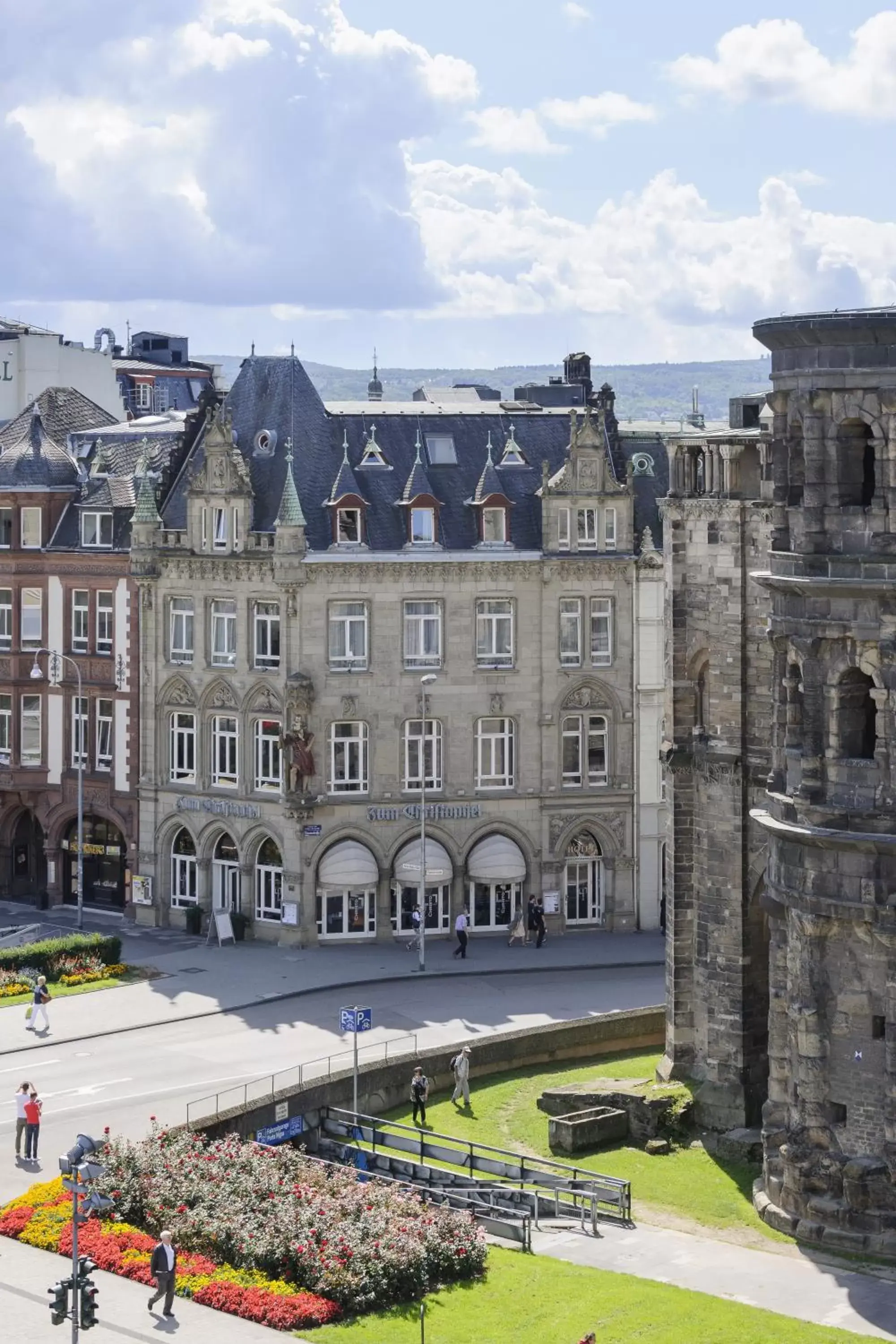 Photo of the whole room in Mercure Hotel Trier Porta Nigra