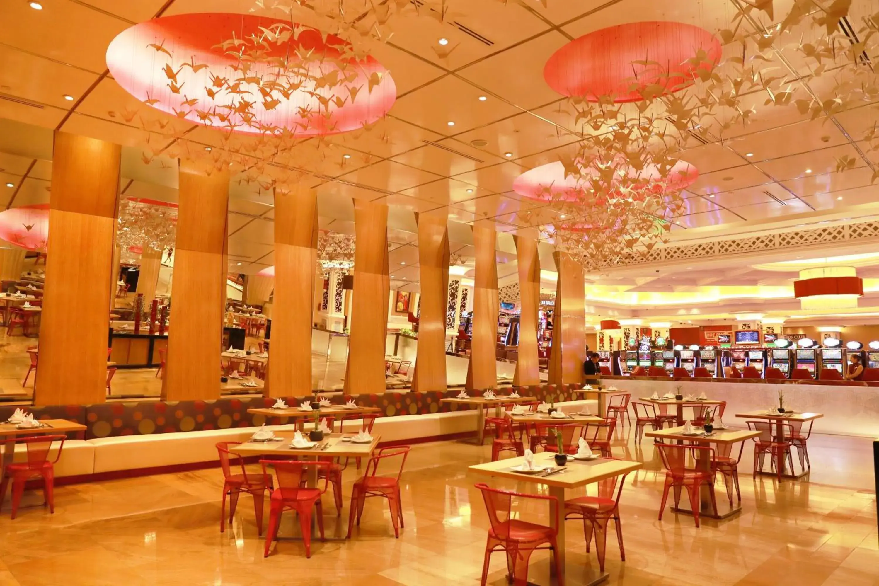 Restaurant/places to eat in InterContinental Grand Ho Tram Restaurant/places to eat in InterContinental Grand Ho Tram