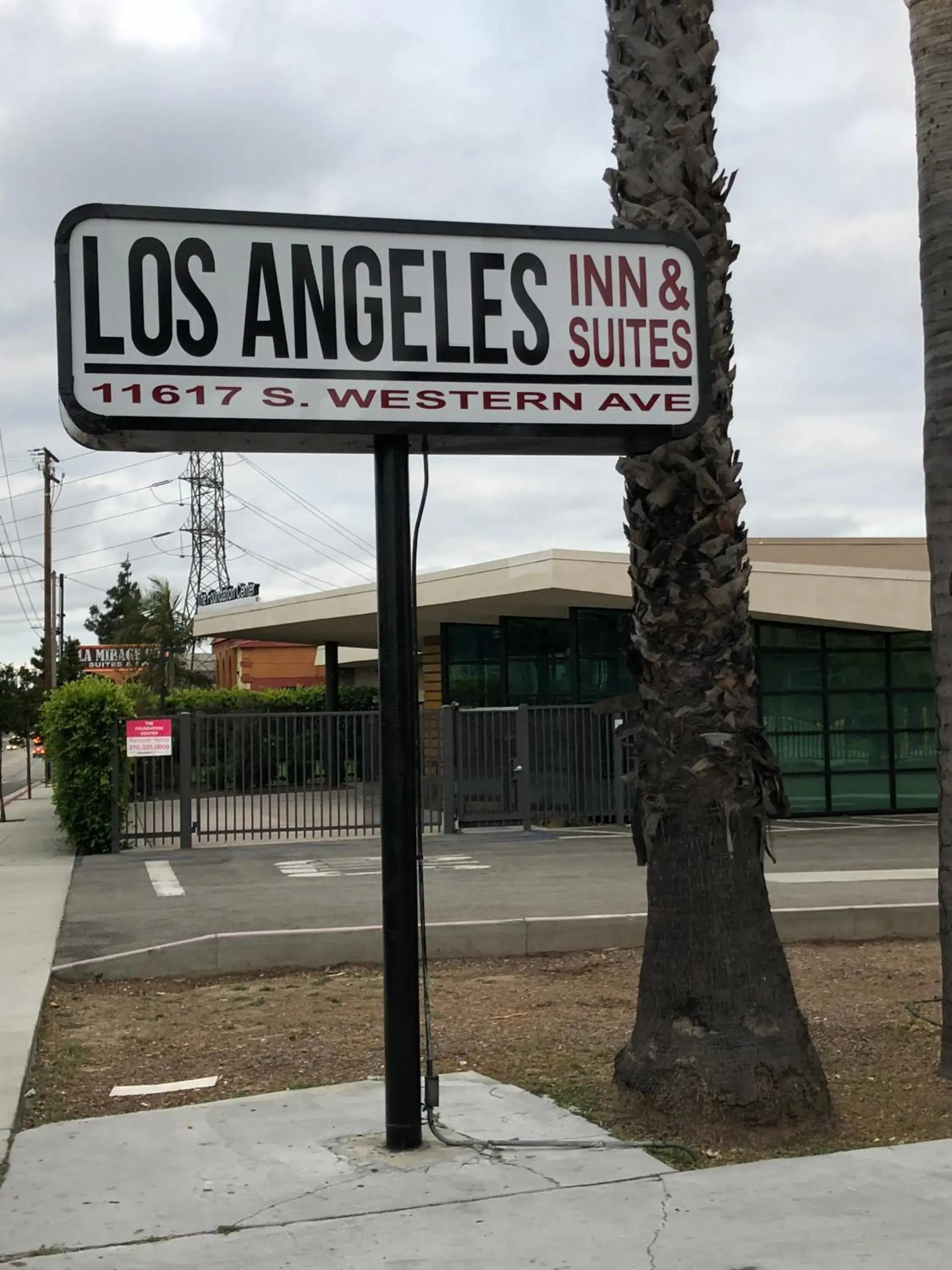 Los Angeles Inn & Suites - LAX