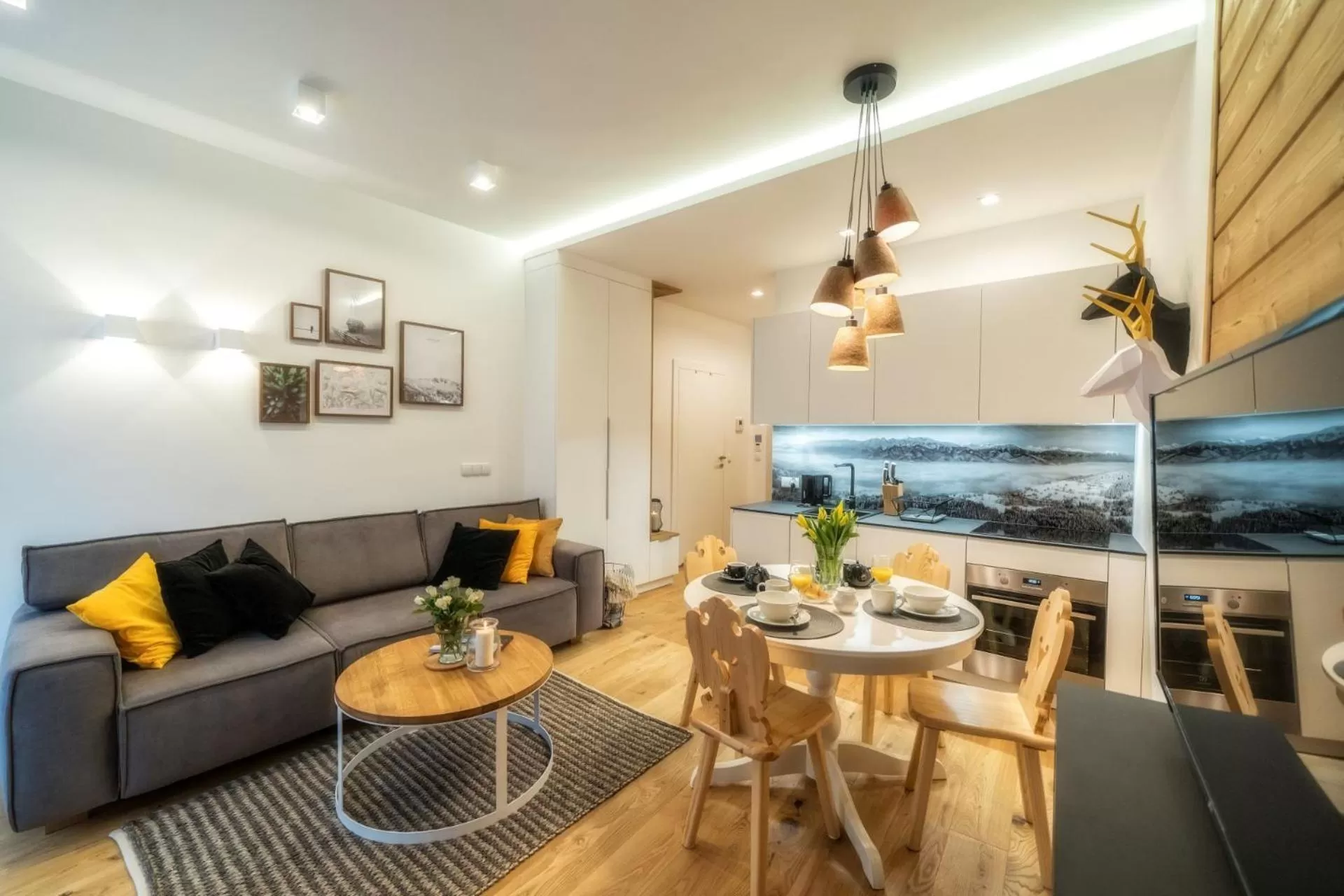 Kitchen or kitchenette in Aparthotel Giewont