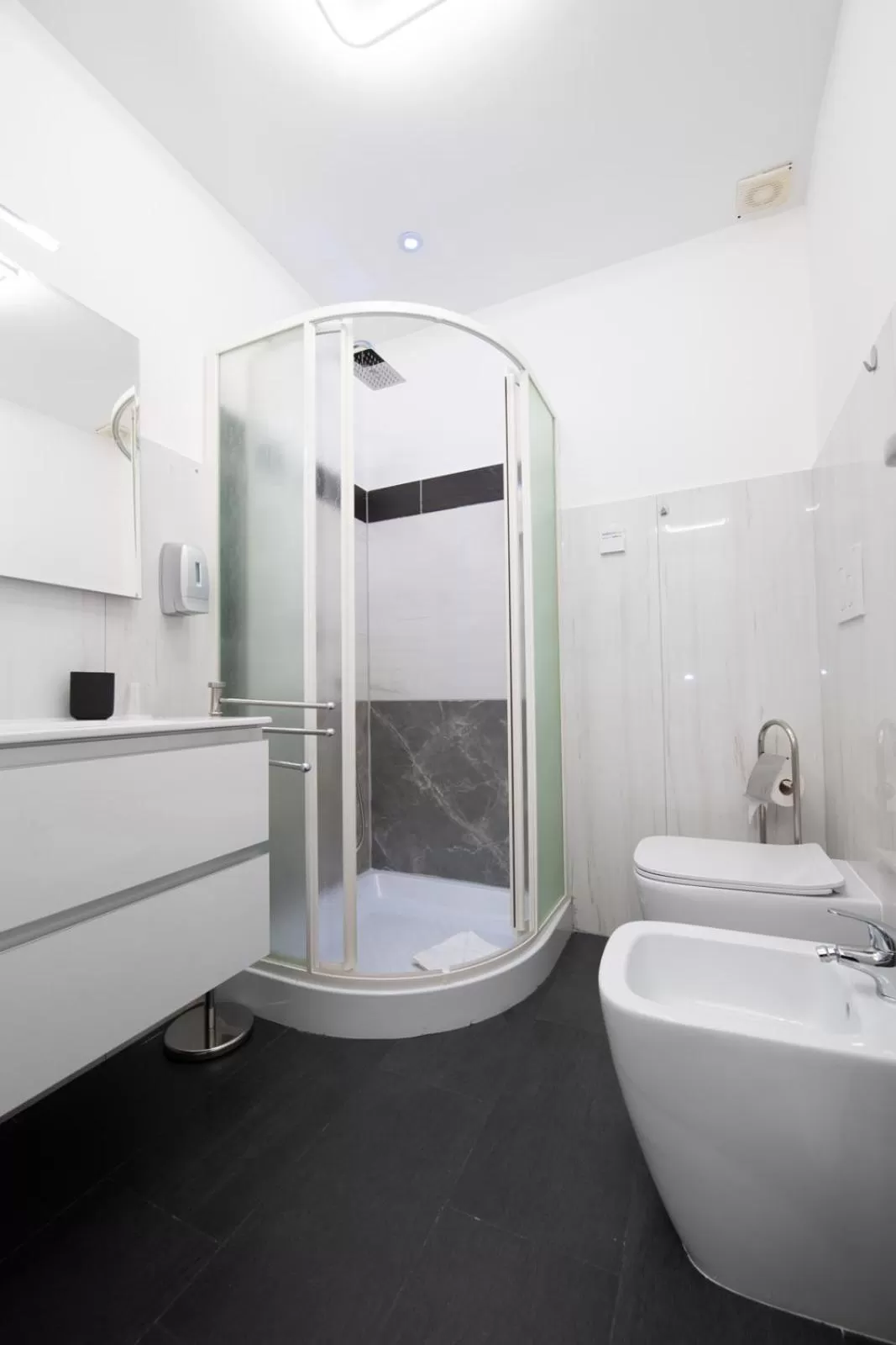 Bathroom in Dream B&B Roma