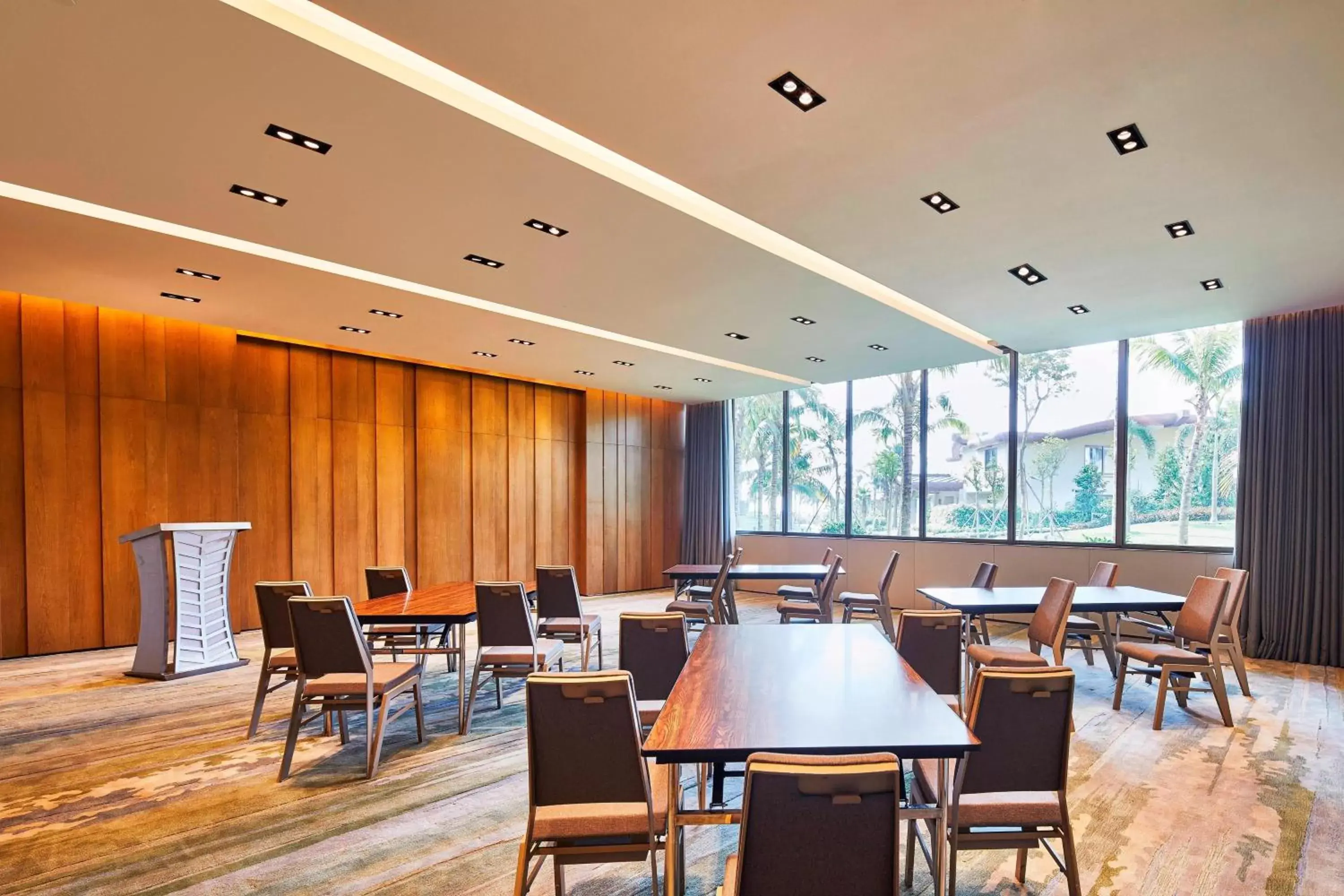 Meeting/conference room, Restaurant/Places to Eat in The Westin Shimei Bay Resort