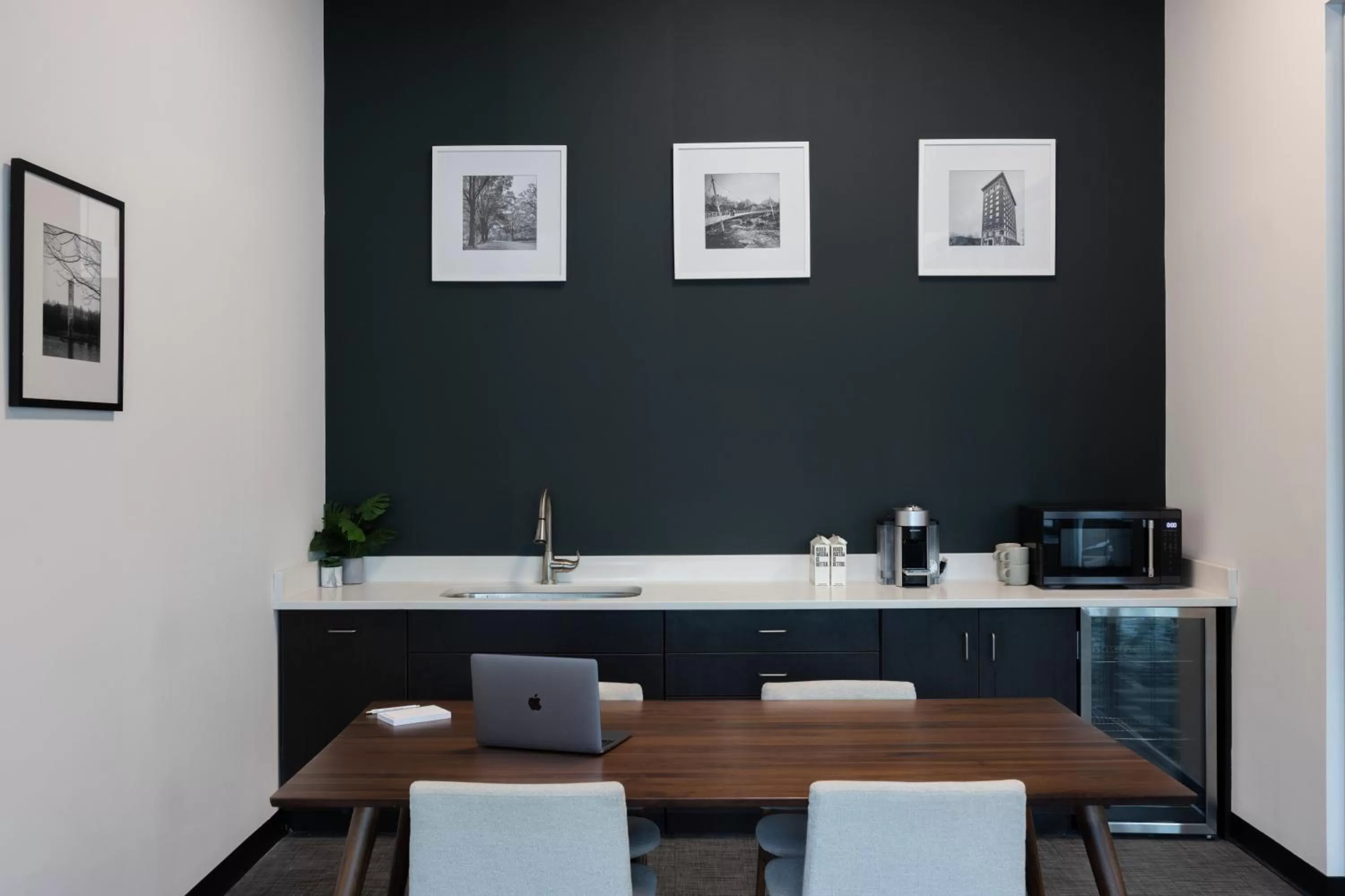 Meeting/conference room in Mint House Greenville - Downtown