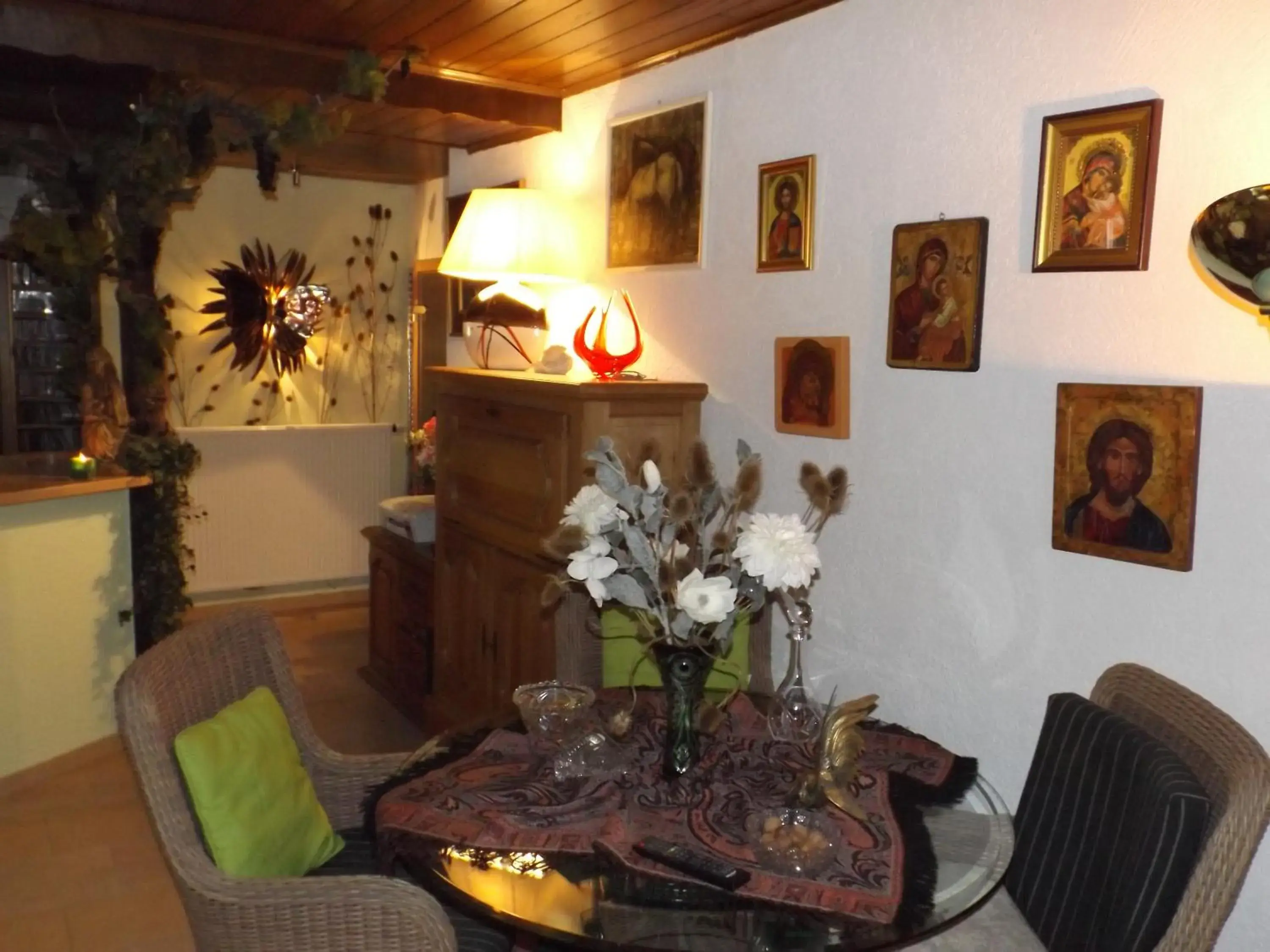 Restaurant/places to eat in Zum Achten Himmel Restaurant/places to eat in Zum Achten Himmel