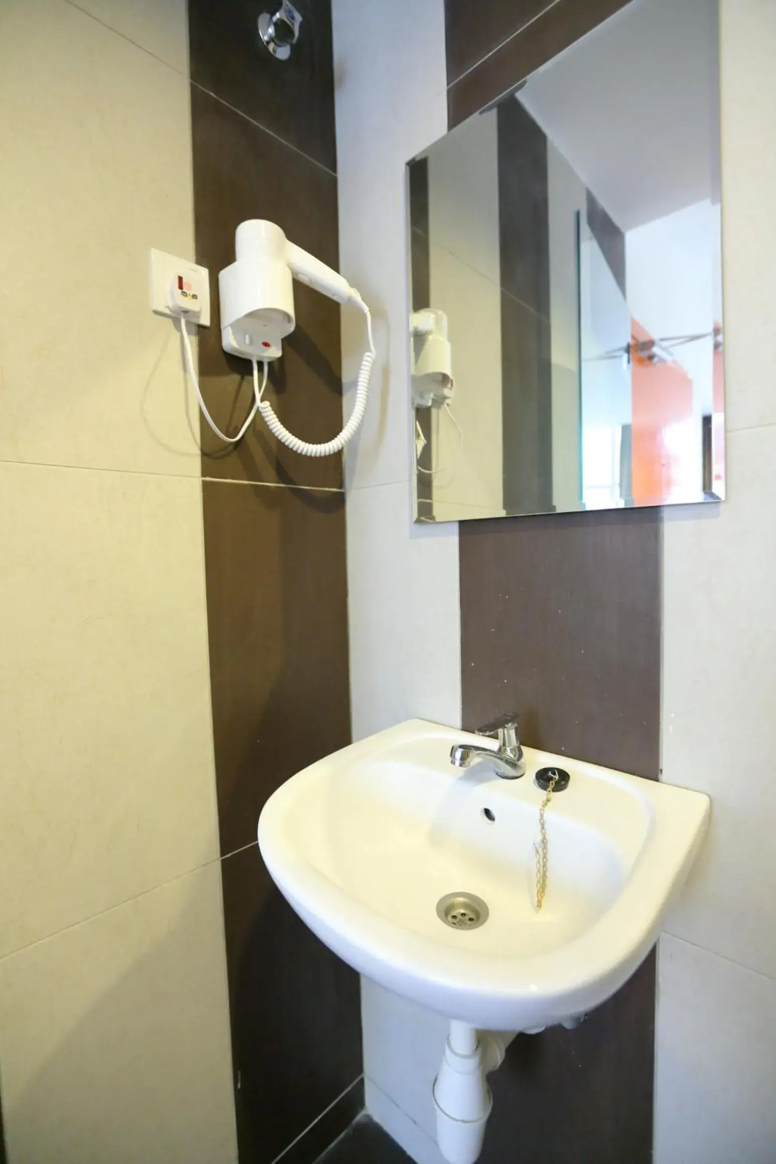 Bathroom in 1 Hotel Taman Connaught