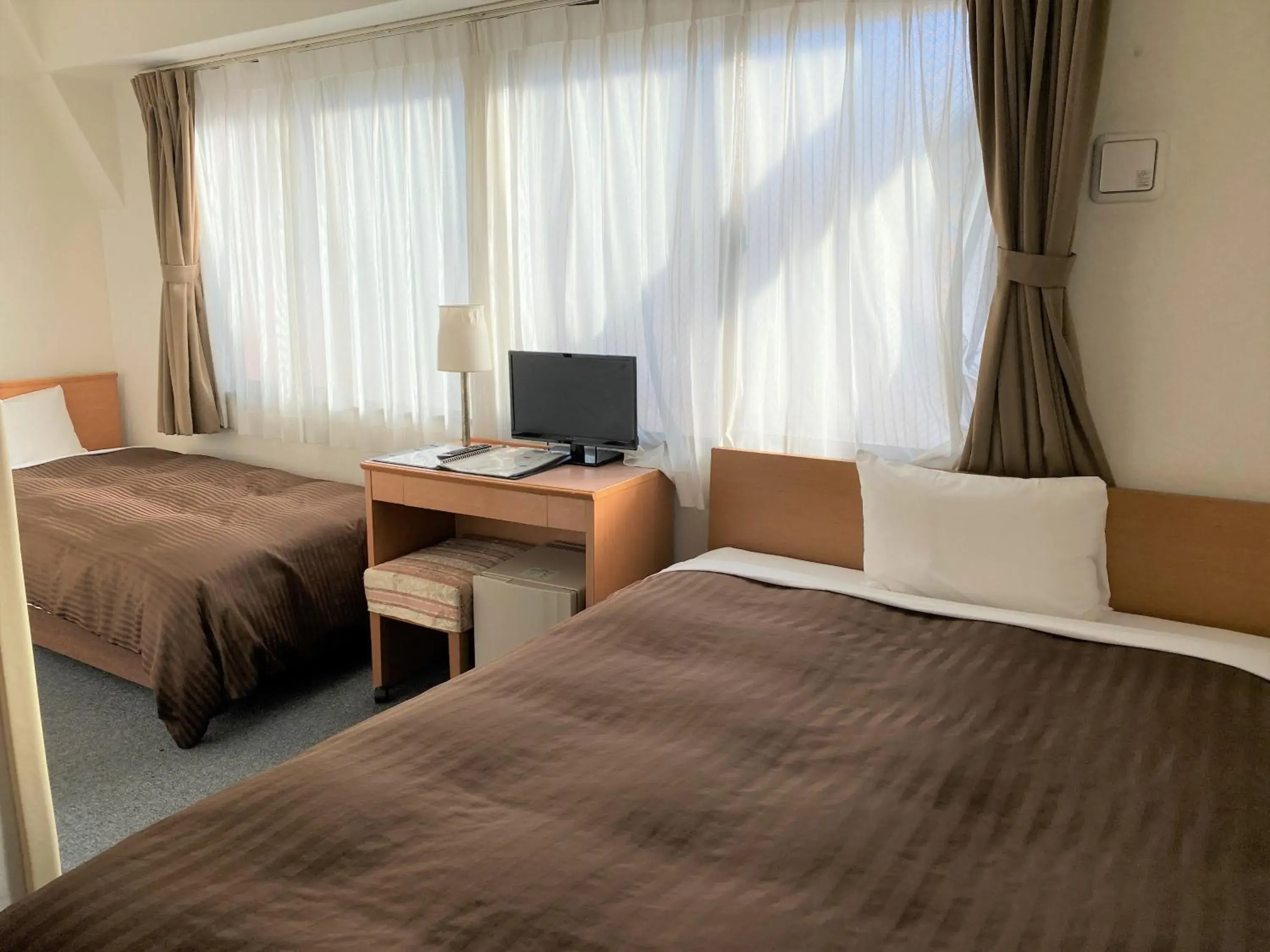 Photo of the whole room, Bed in Sakura Hotel Hatagaya