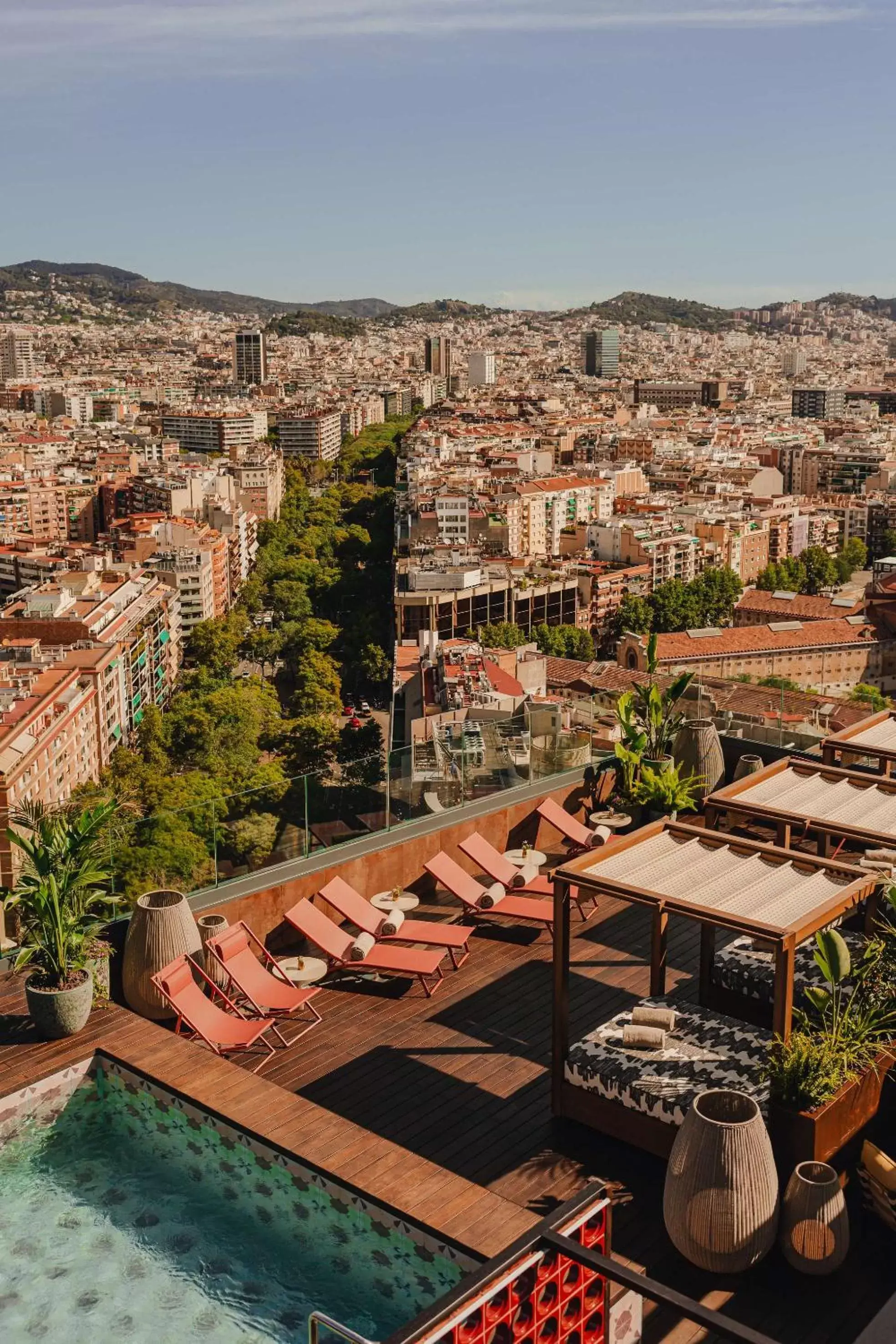 Pool view, Bird's-eye View in Nobu Hotel Barcelona