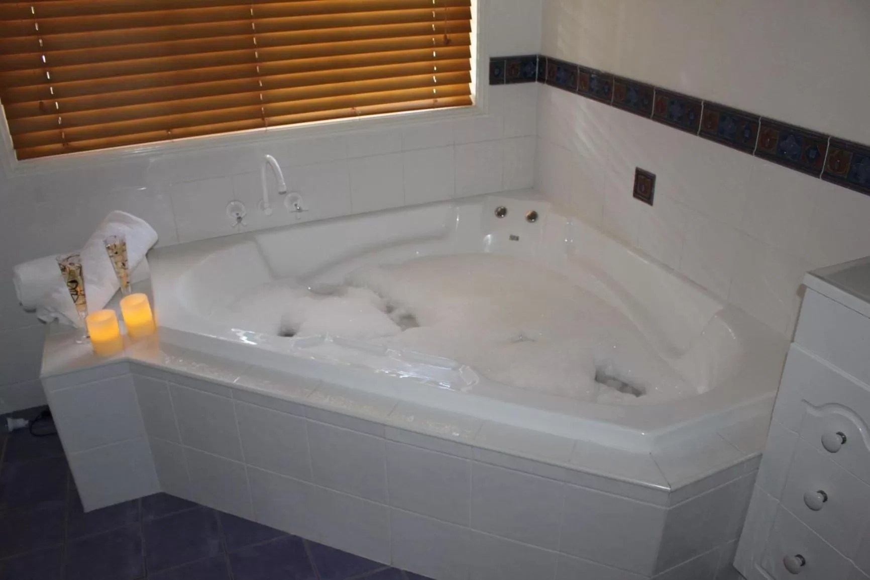 Granite Gardens Cottages & Lake Retreat