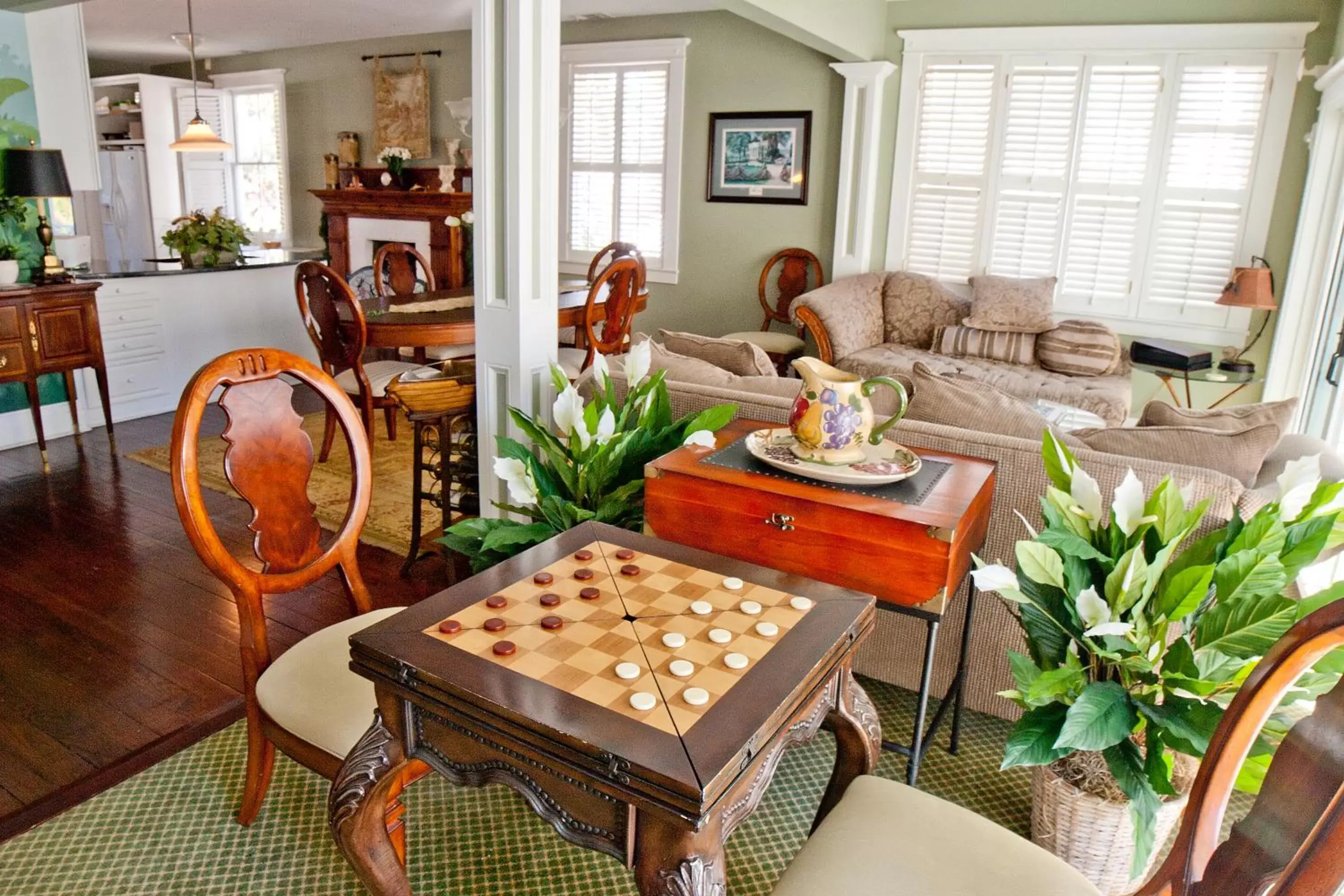 Seating Area in DeSoto Beach Bed and Breakfast