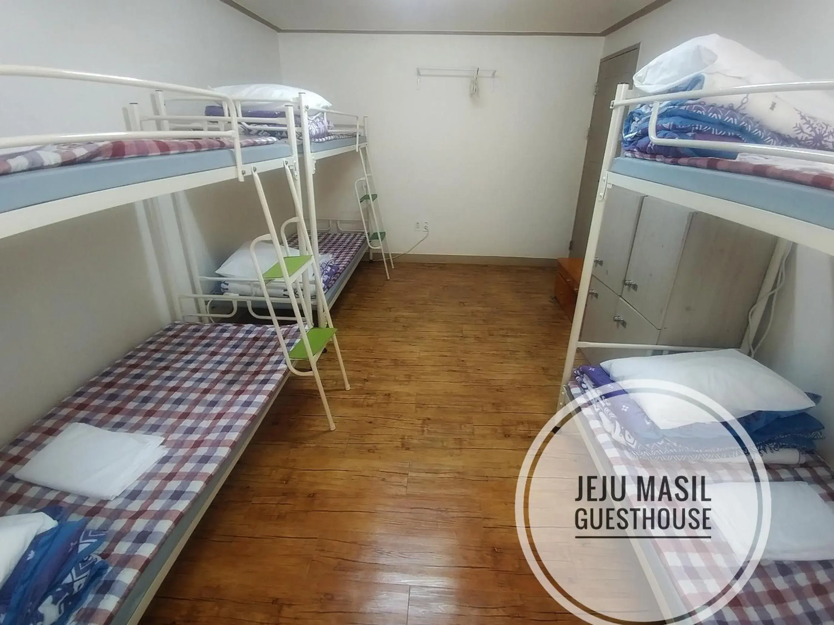 Bunk Bed in Masil Guesthouse Jeju