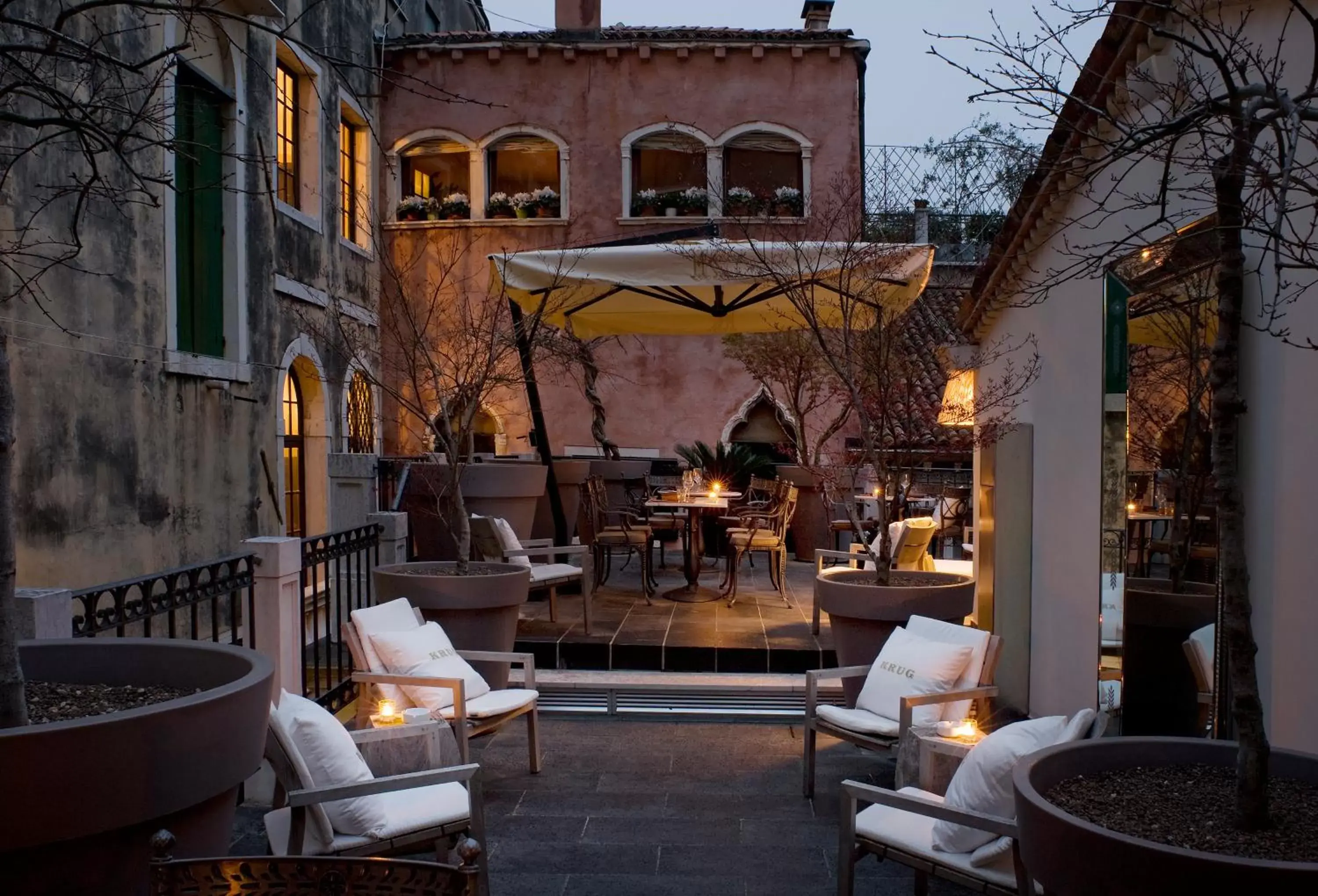 Restaurant/places to eat in Hotel Palazzina Grassi Restaurant/places to eat in Hotel Palazzina Grassi