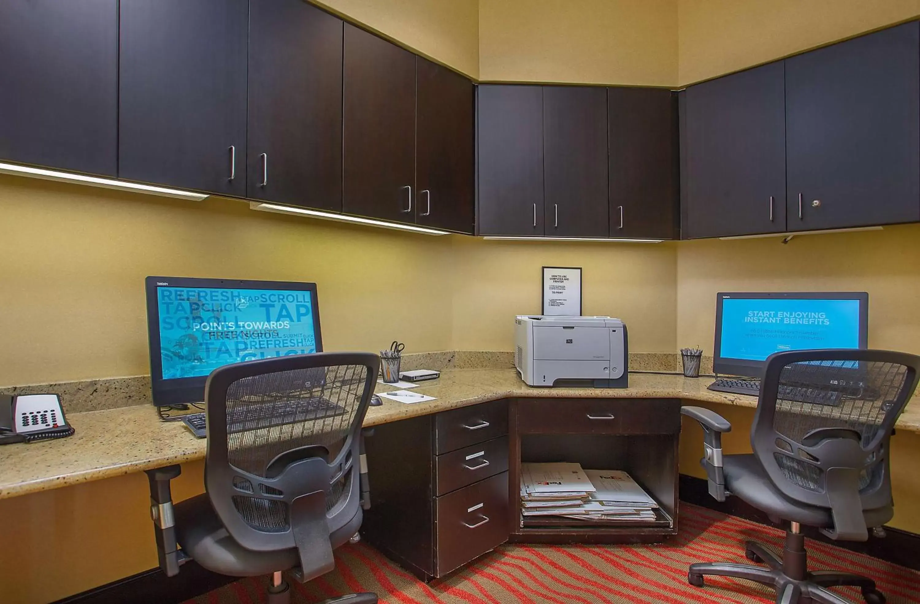 Business facilities, Business Area/Conference Room in Hampton Inn Covington