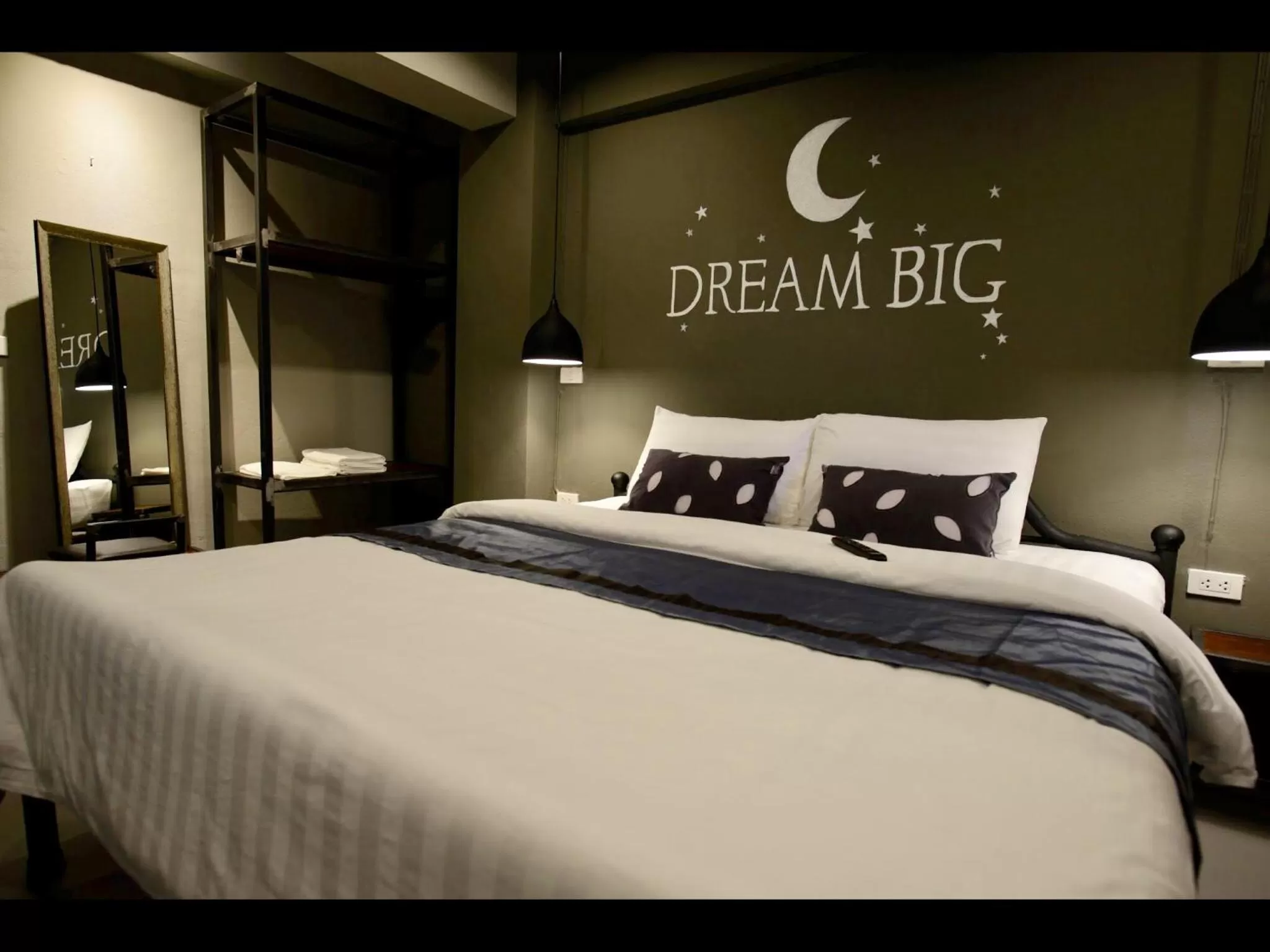 Bed in Duangdren Place