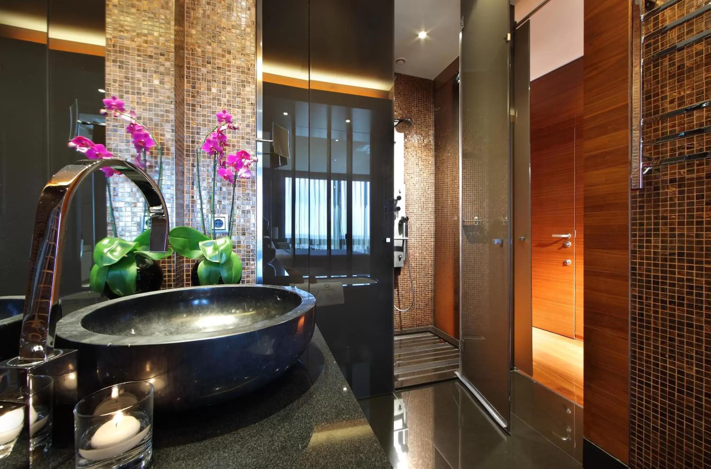 Superior Double or Twin Room in Eurostars Madrid Tower Superior Double or Twin Room in Eurostars Madrid Tower