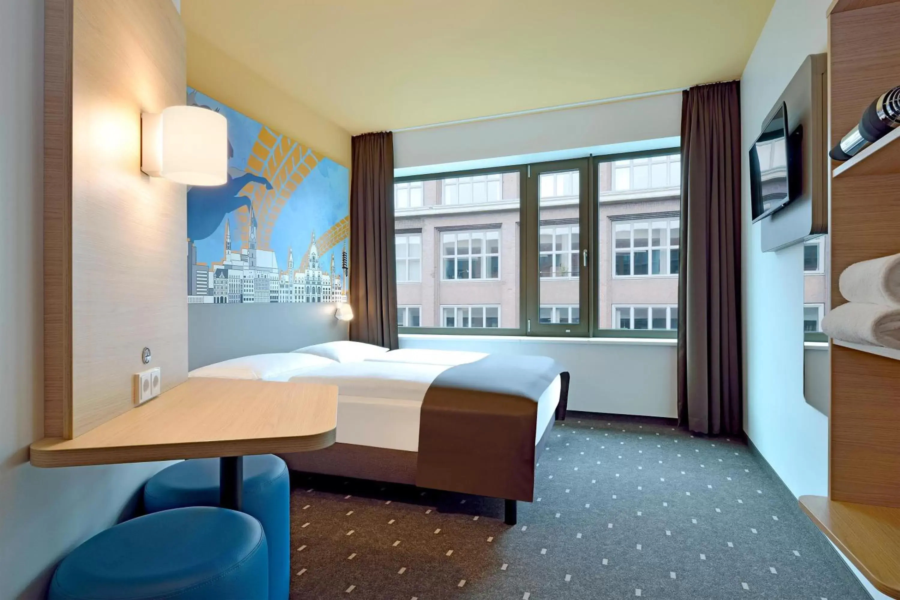 Photo of the whole room in B&B Hotel Hannover-City