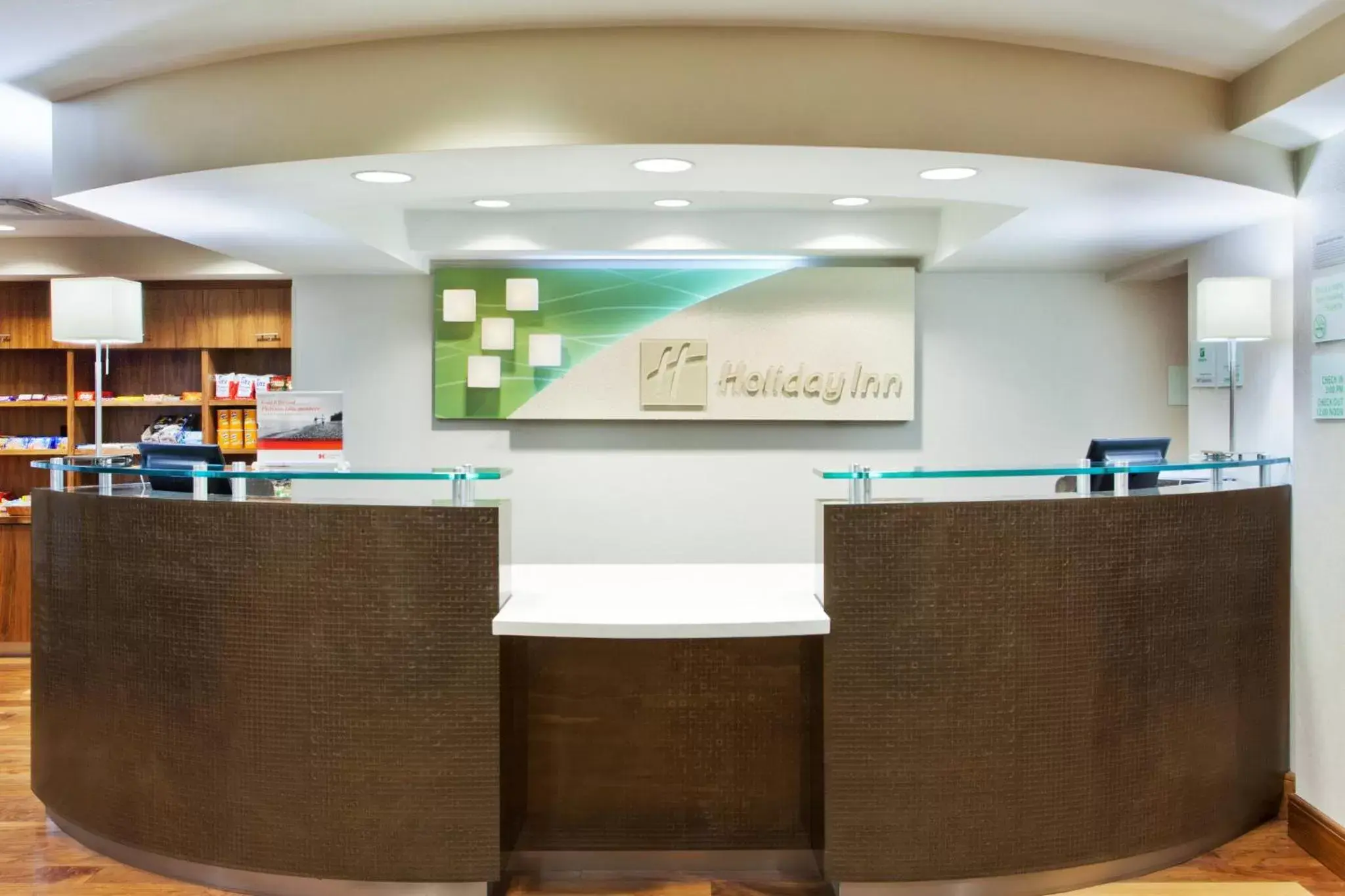 Property building, Lobby/Reception in Holiday Inn Baltimore BWI Airport, an IHG Hotel