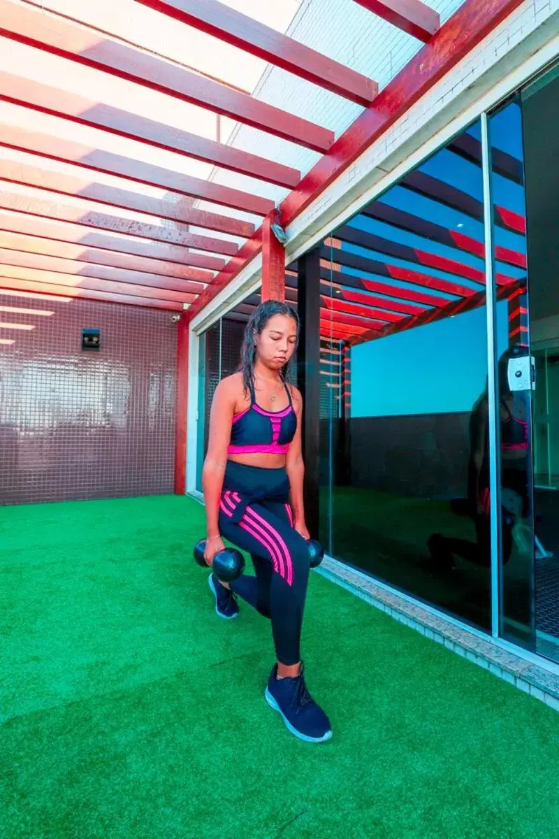 Fitness centre/facilities in Paradiso Corporate Fitness centre/facilities in Paradiso Corporate