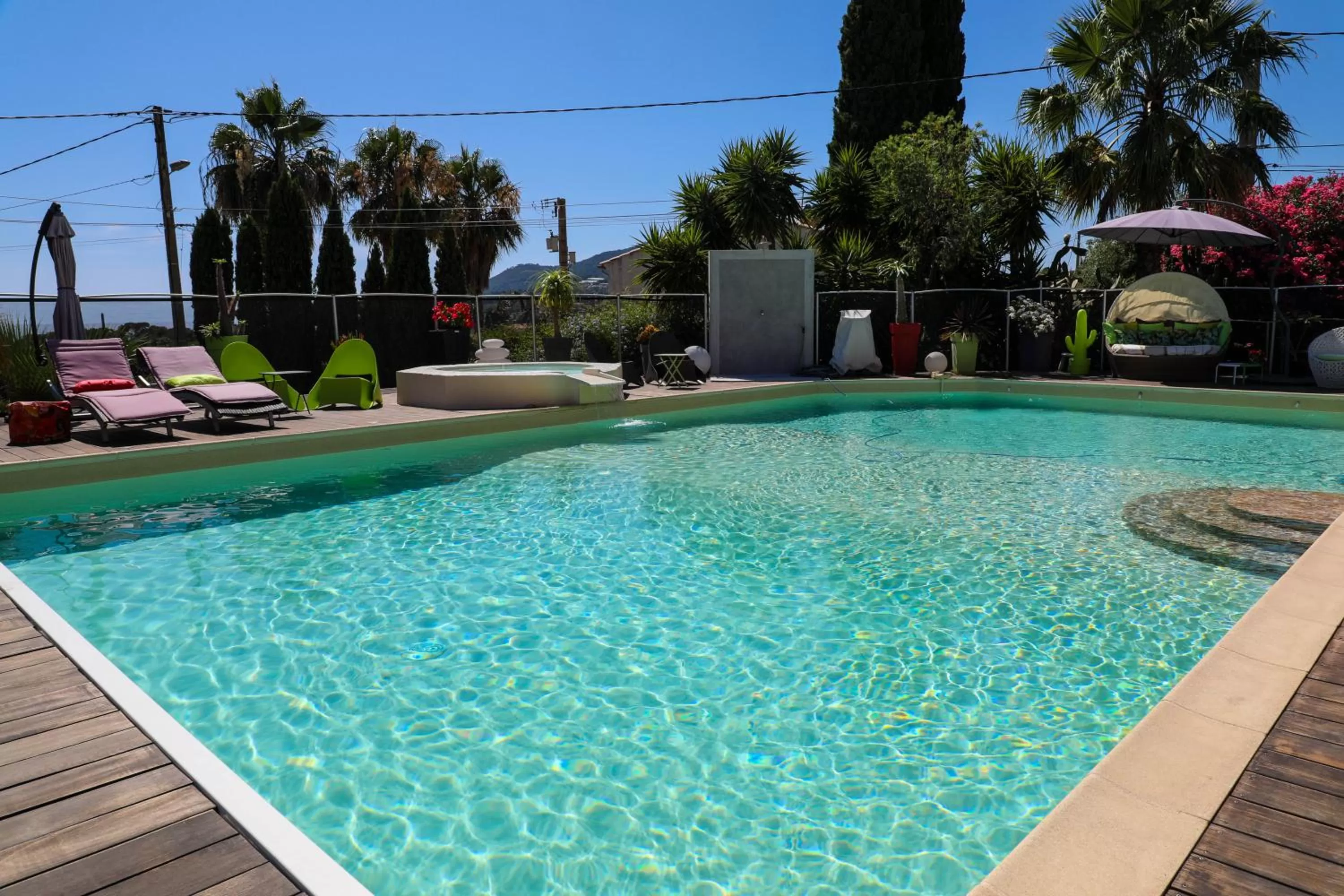 Swimming Pool in B&B Val D'azur