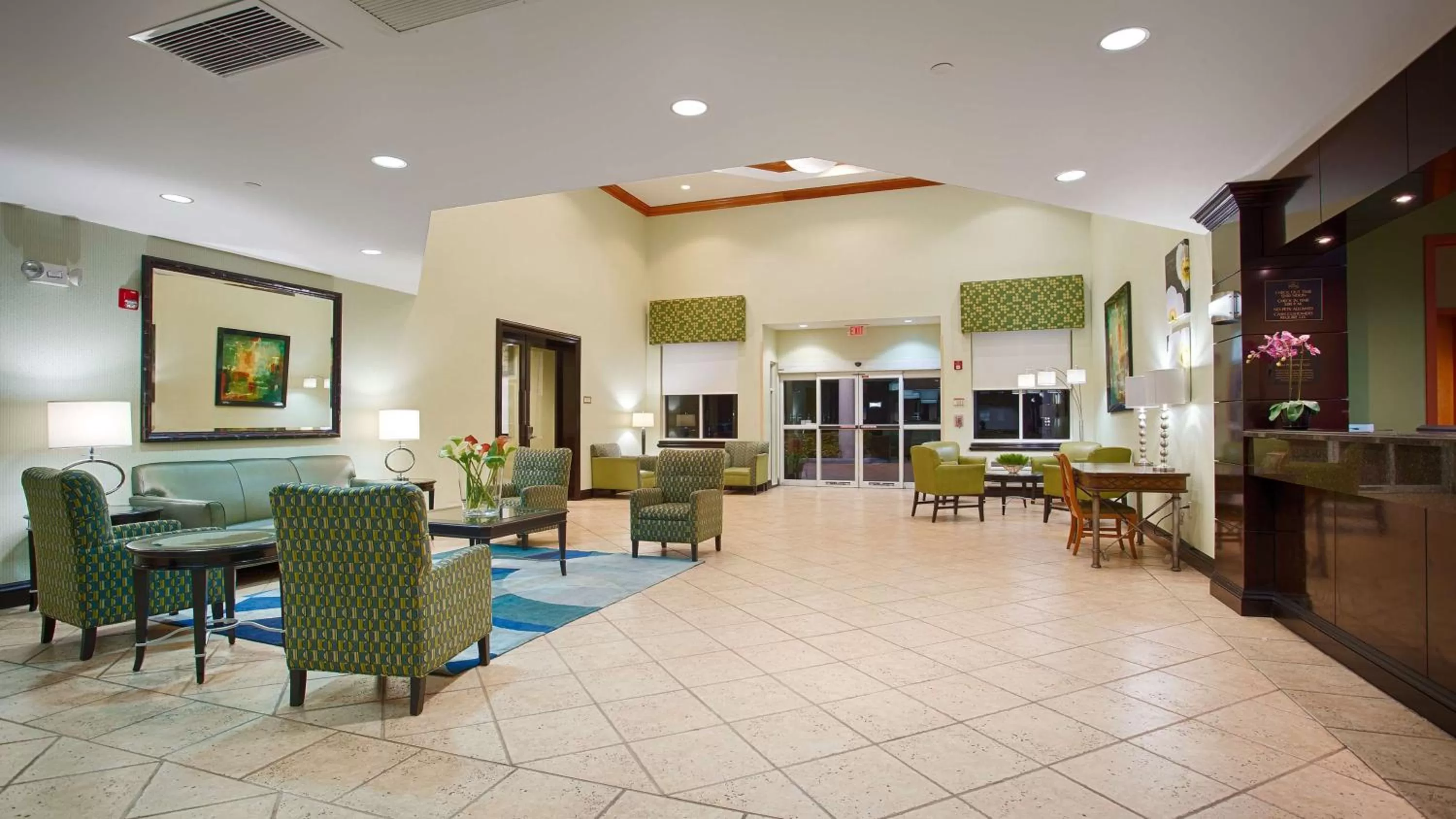 Lobby or reception in Best Western Plus Miami-Doral/Dolphin Mall