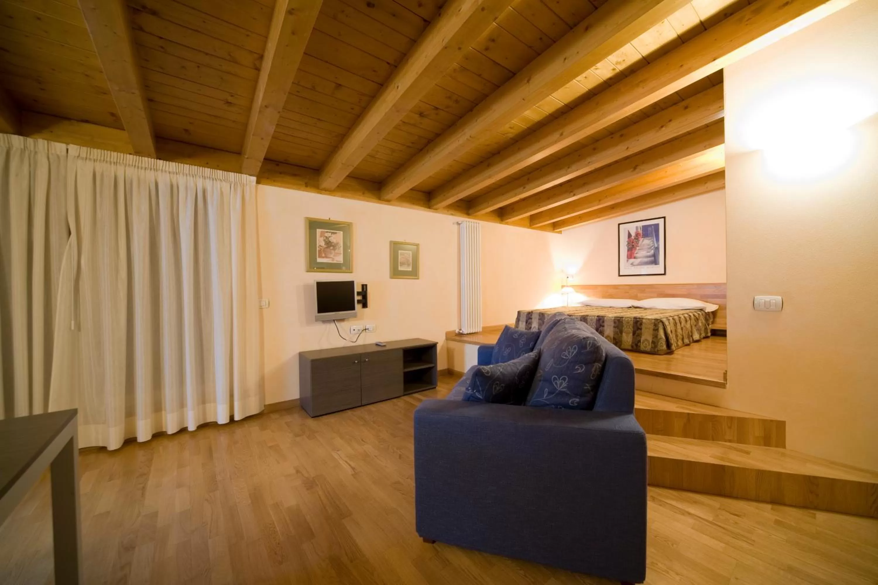 Photo of the whole room in Hotel Concordia