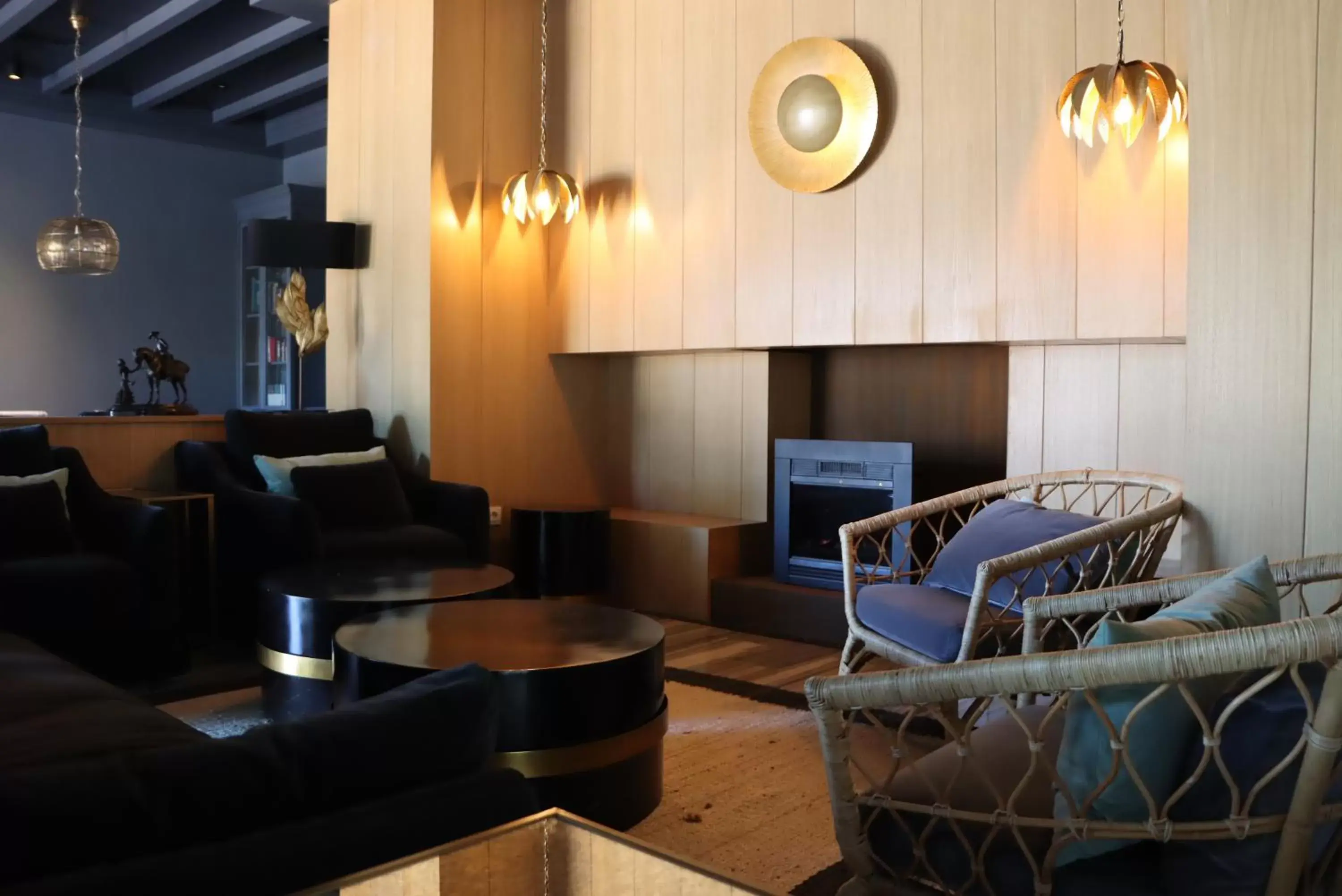 Communal lounge/ TV room in Hotel Jerez & Spa