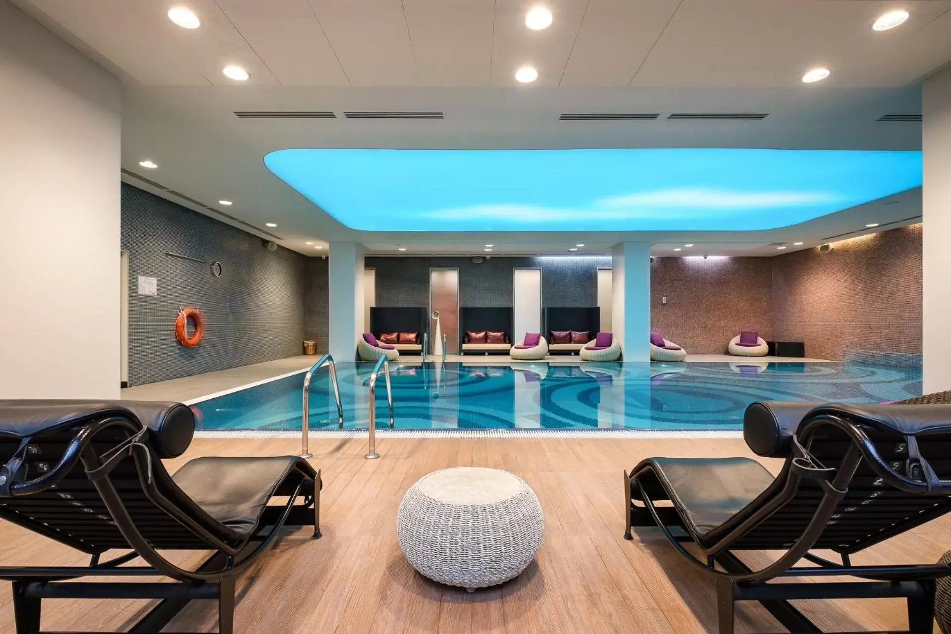 Spa and wellness centre/facilities, Swimming Pool in Novotel Almaty City Center