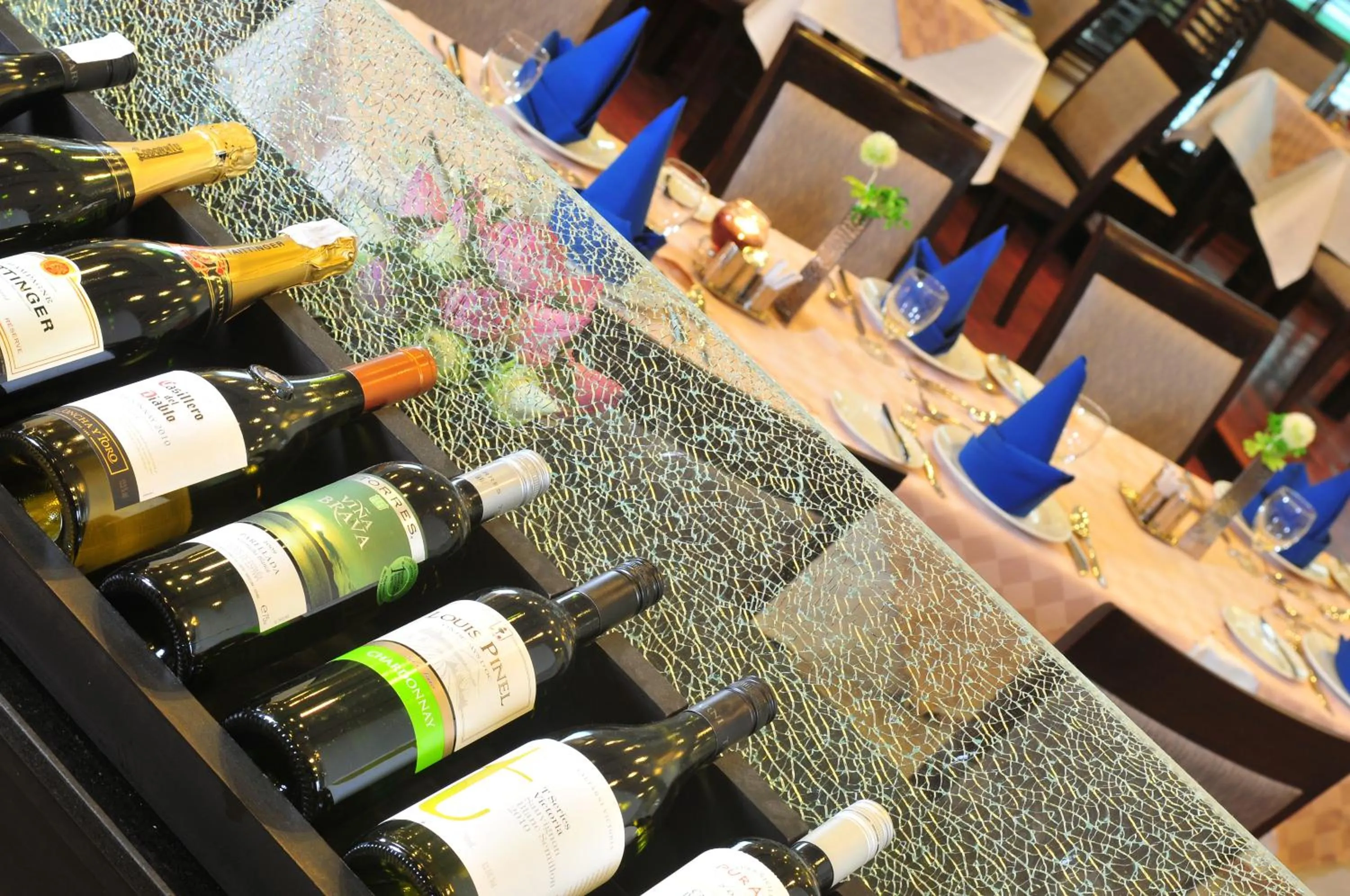 Lounge or bar in Tara Angkor Hotel