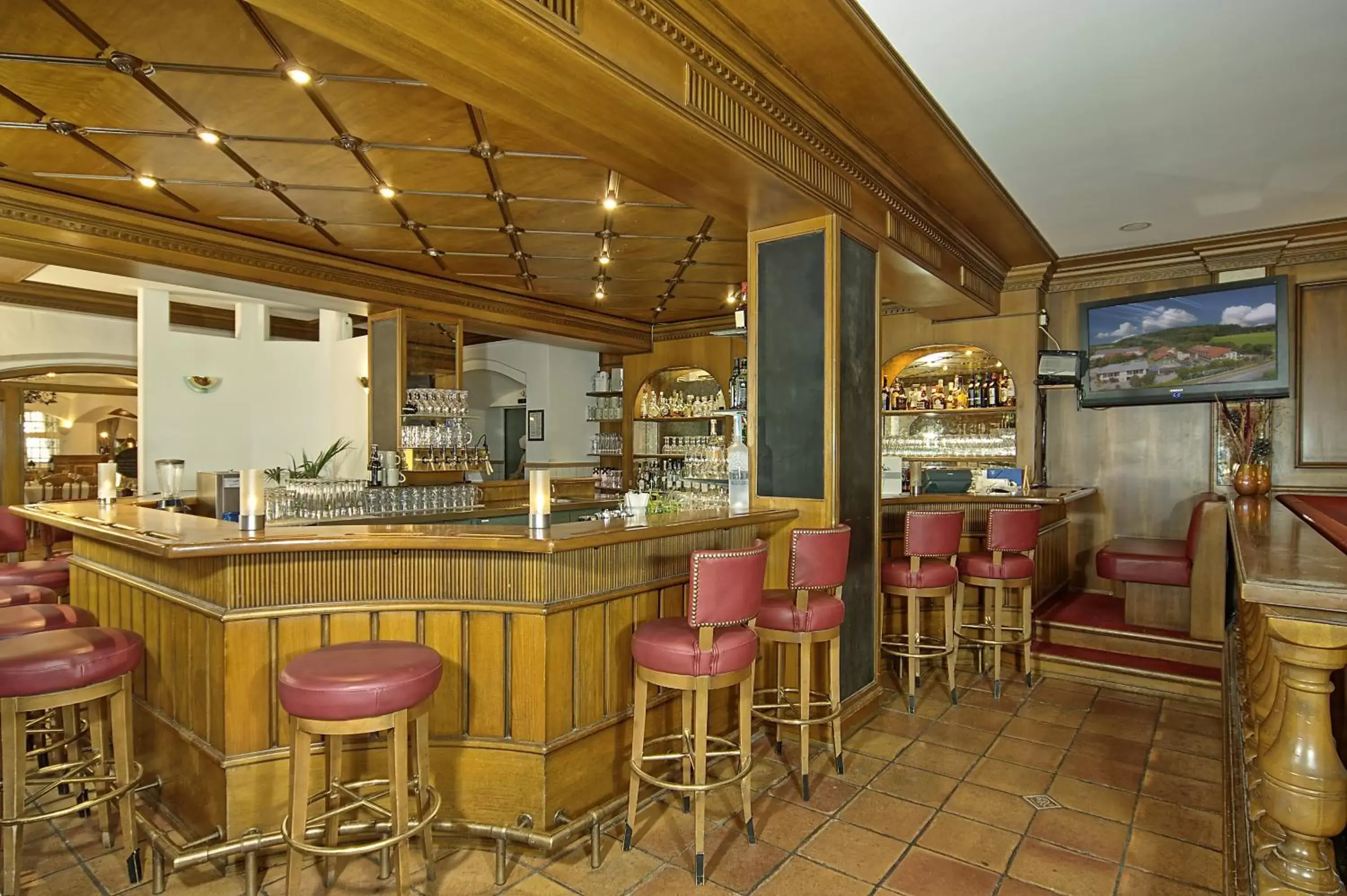 Lobby or reception, Lounge/Bar in Best Western Premier Bayerischer Hof Miesbach