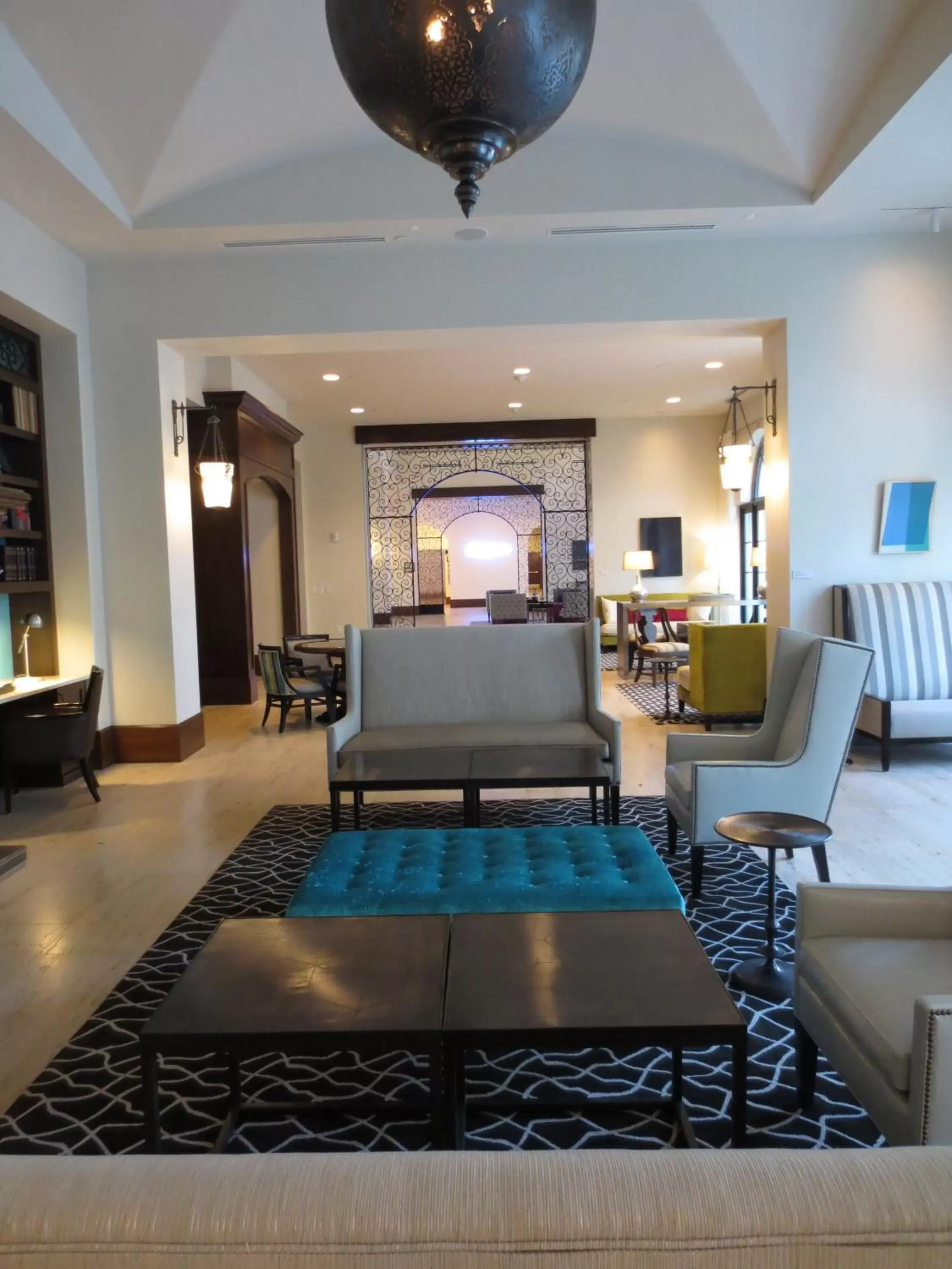 Lobby or reception, Seating Area in The Alfond Inn