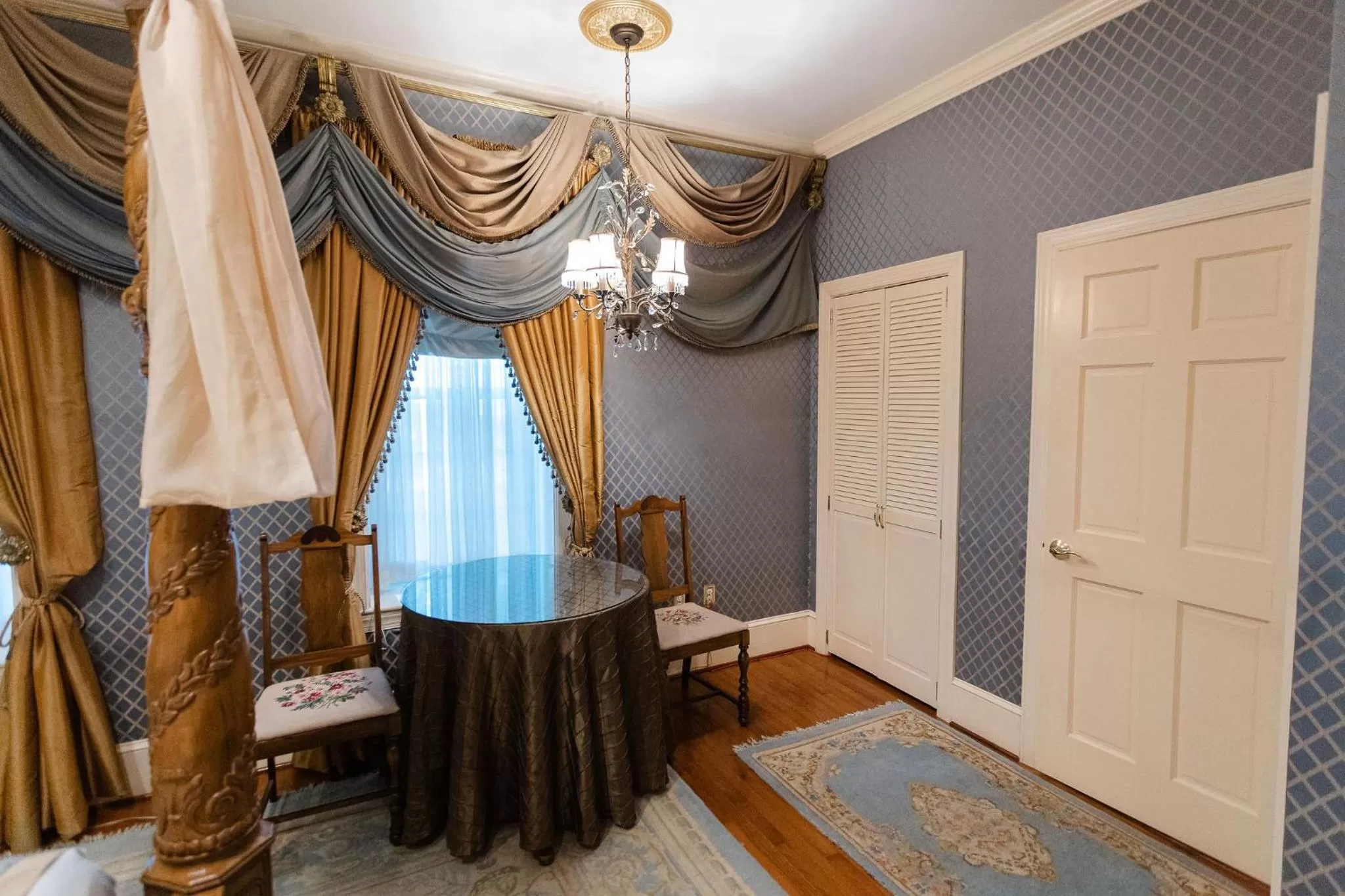 1840s Carrollton Inn