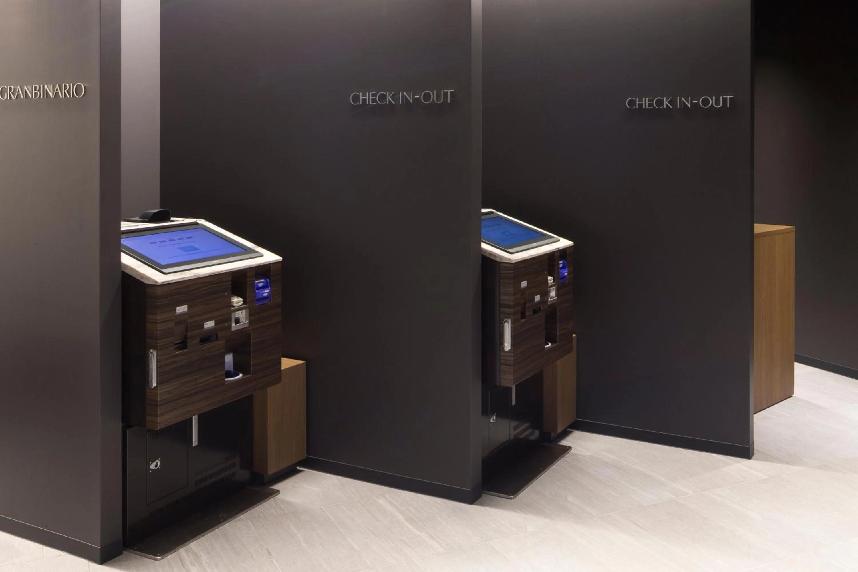 Lobby or reception in Hotel Granbinario Komatsu