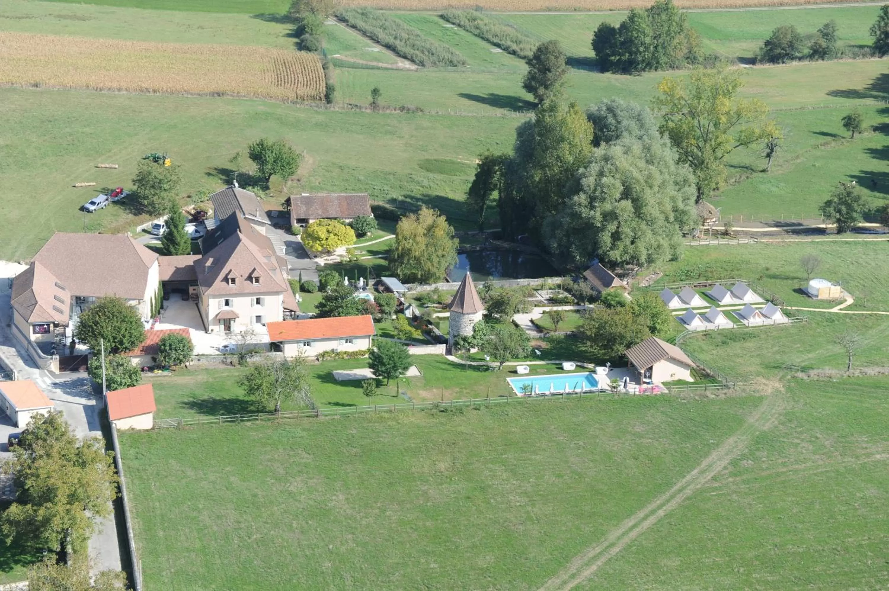 Property building in Domaine de Suzel