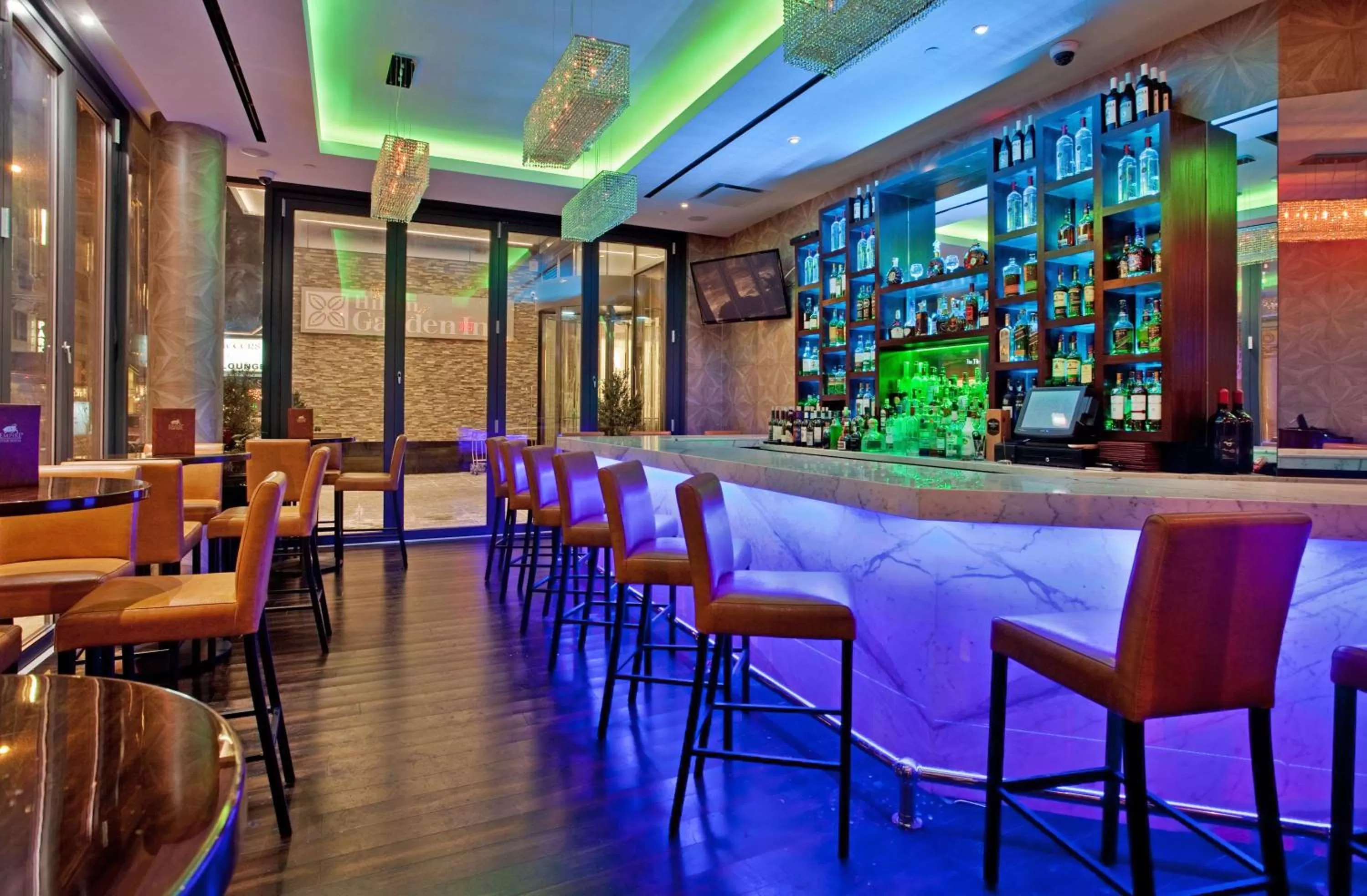 Restaurant/places to eat in Hilton Garden Inn New York Central Park South-Midtown West