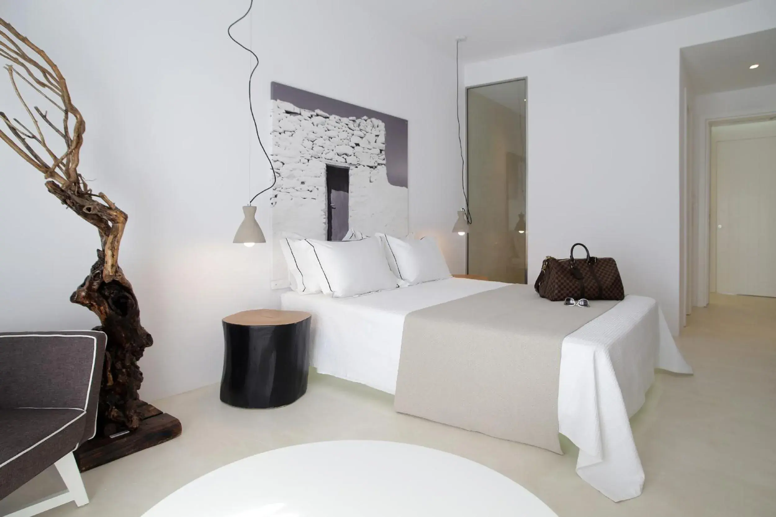 Photo of the whole room, Room Photo in Livin Mykonos Hotel