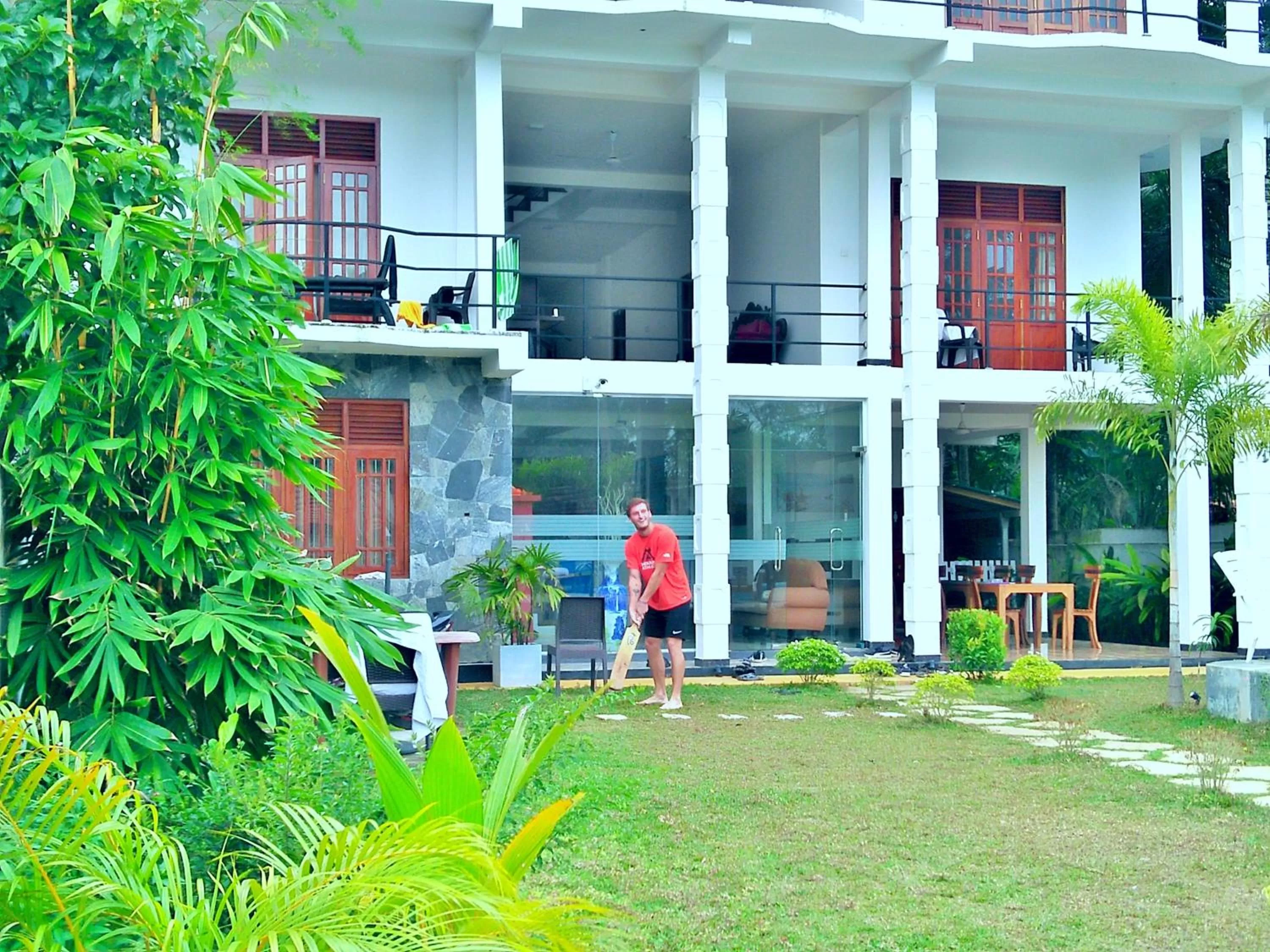 Guests, Property Building in Ocean Bay Surf Resort Weligama