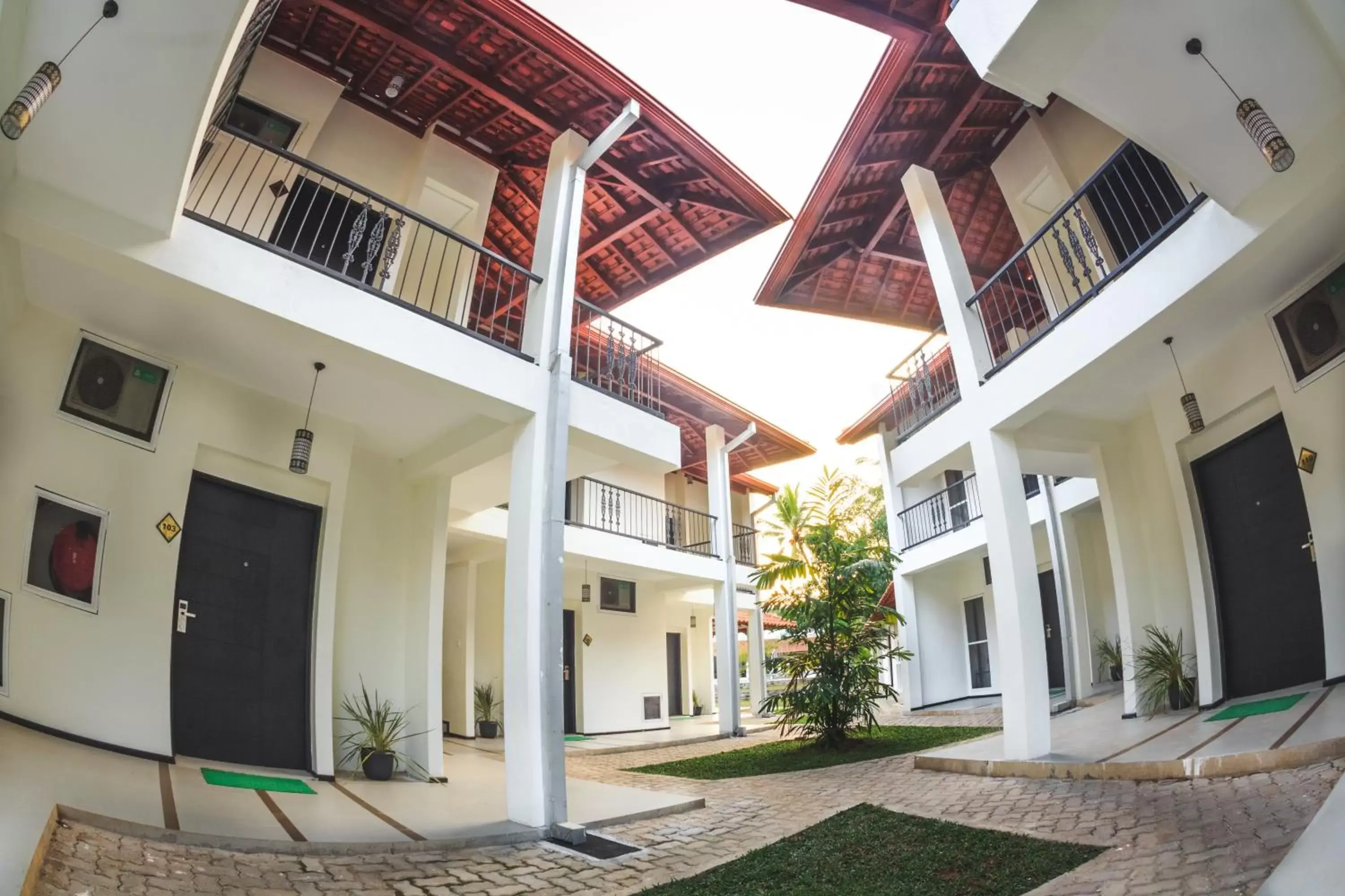 Facade/entrance, Property Building in The Covanro Airport Hotel - Katunayake