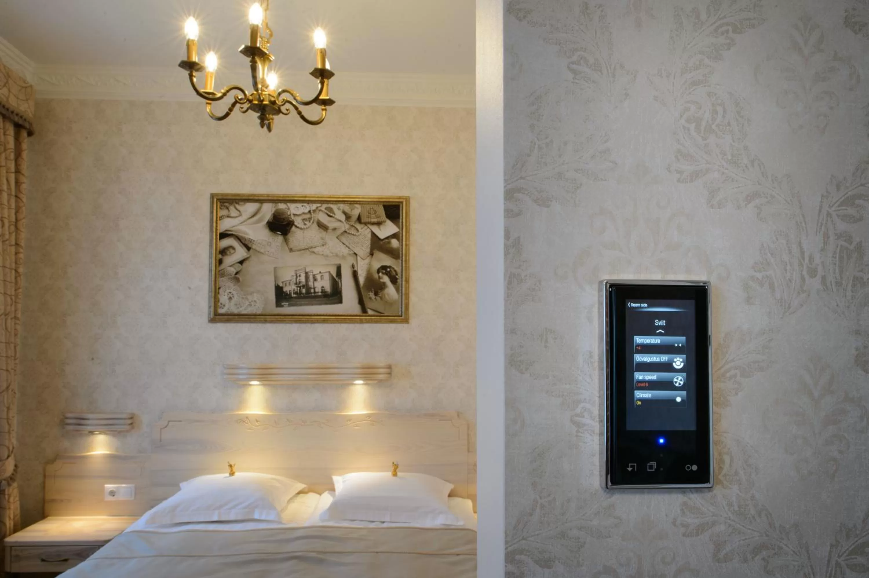 Photo of the whole room, Bed in Georgi Hotell