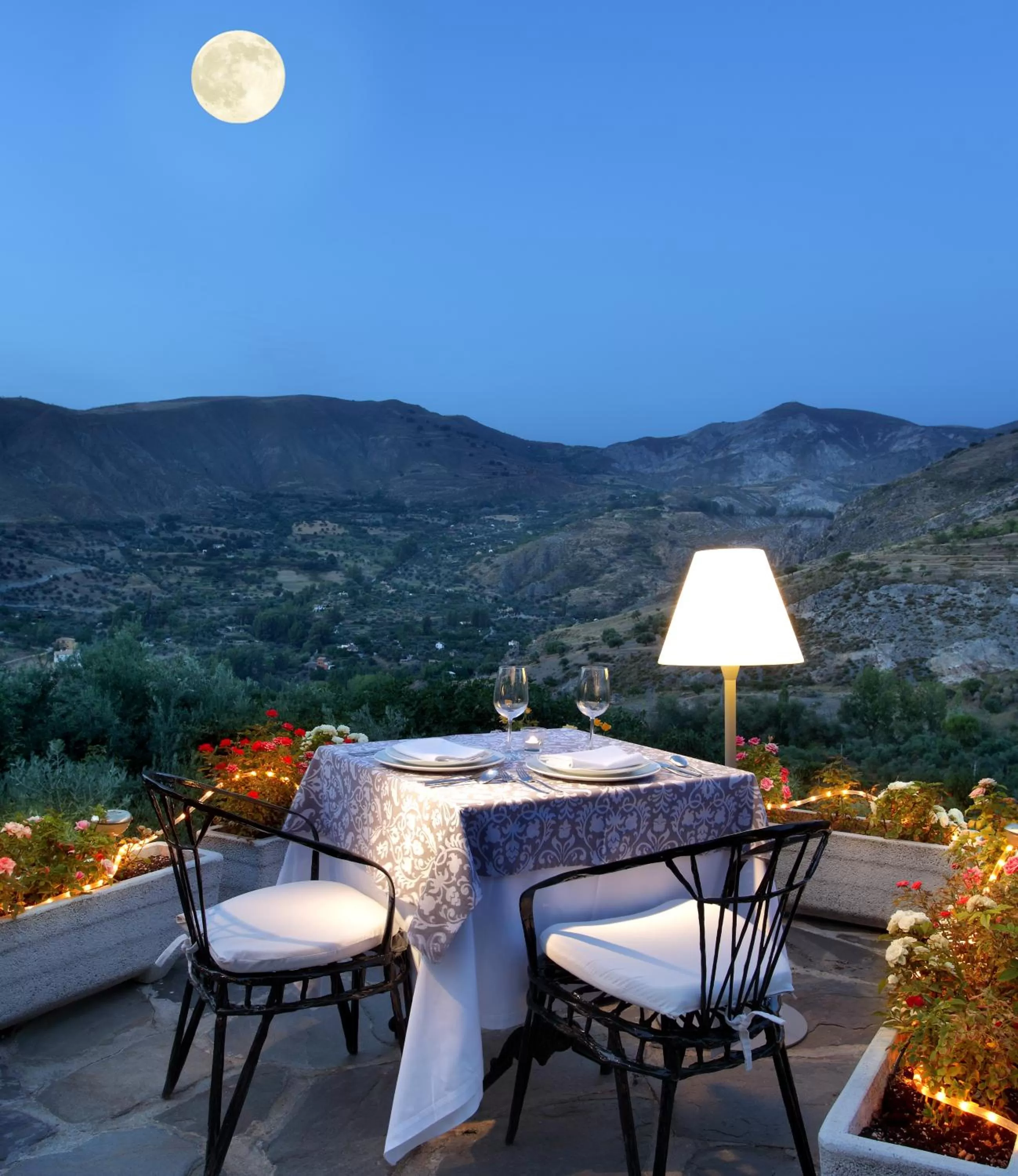 Restaurant/places to eat in La Almunia del Valle