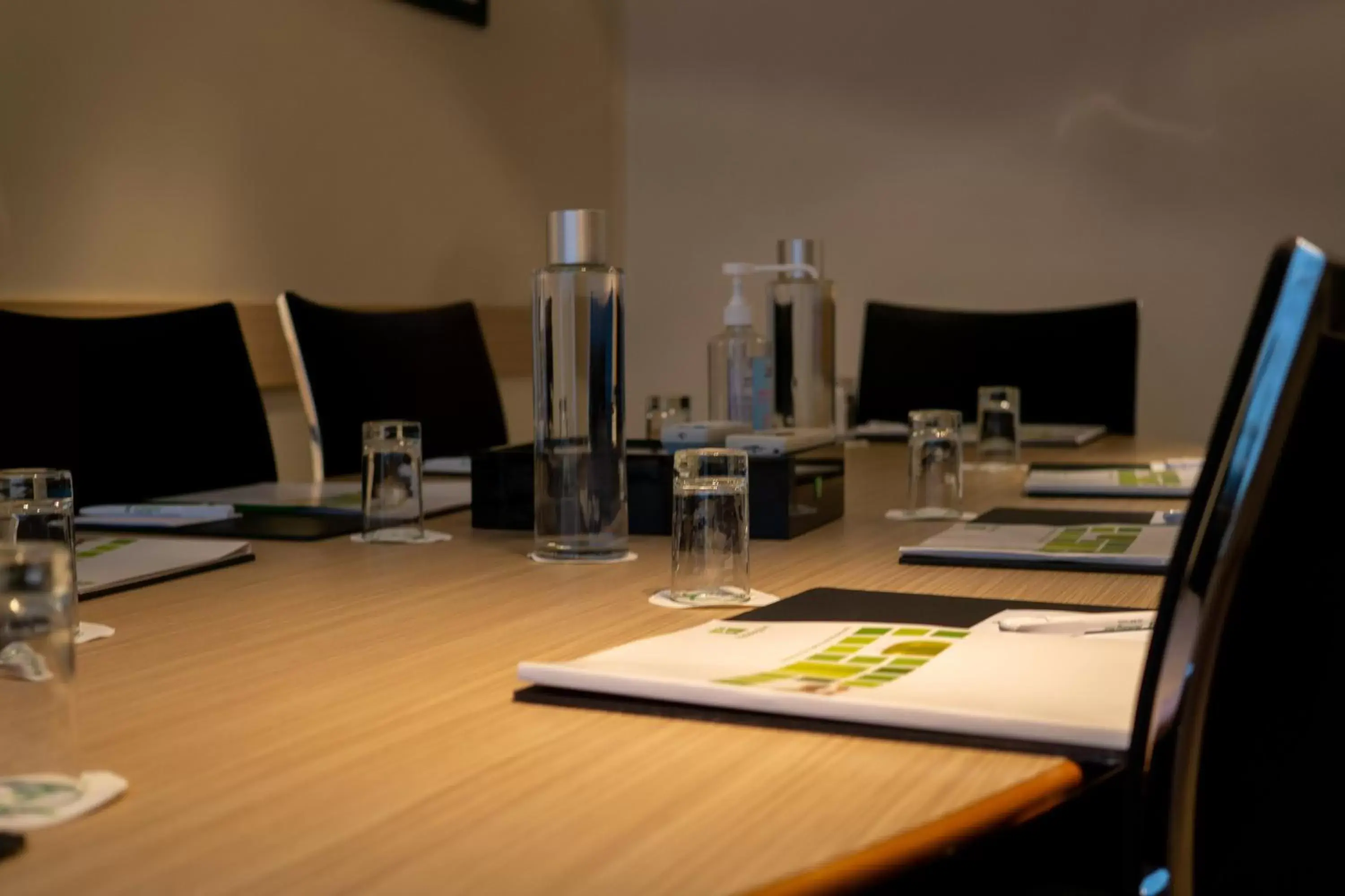 Meeting/conference room, Business Area/Conference Room in Holiday Inn Paris Opéra - Grands Boulevards, an IHG Hotel