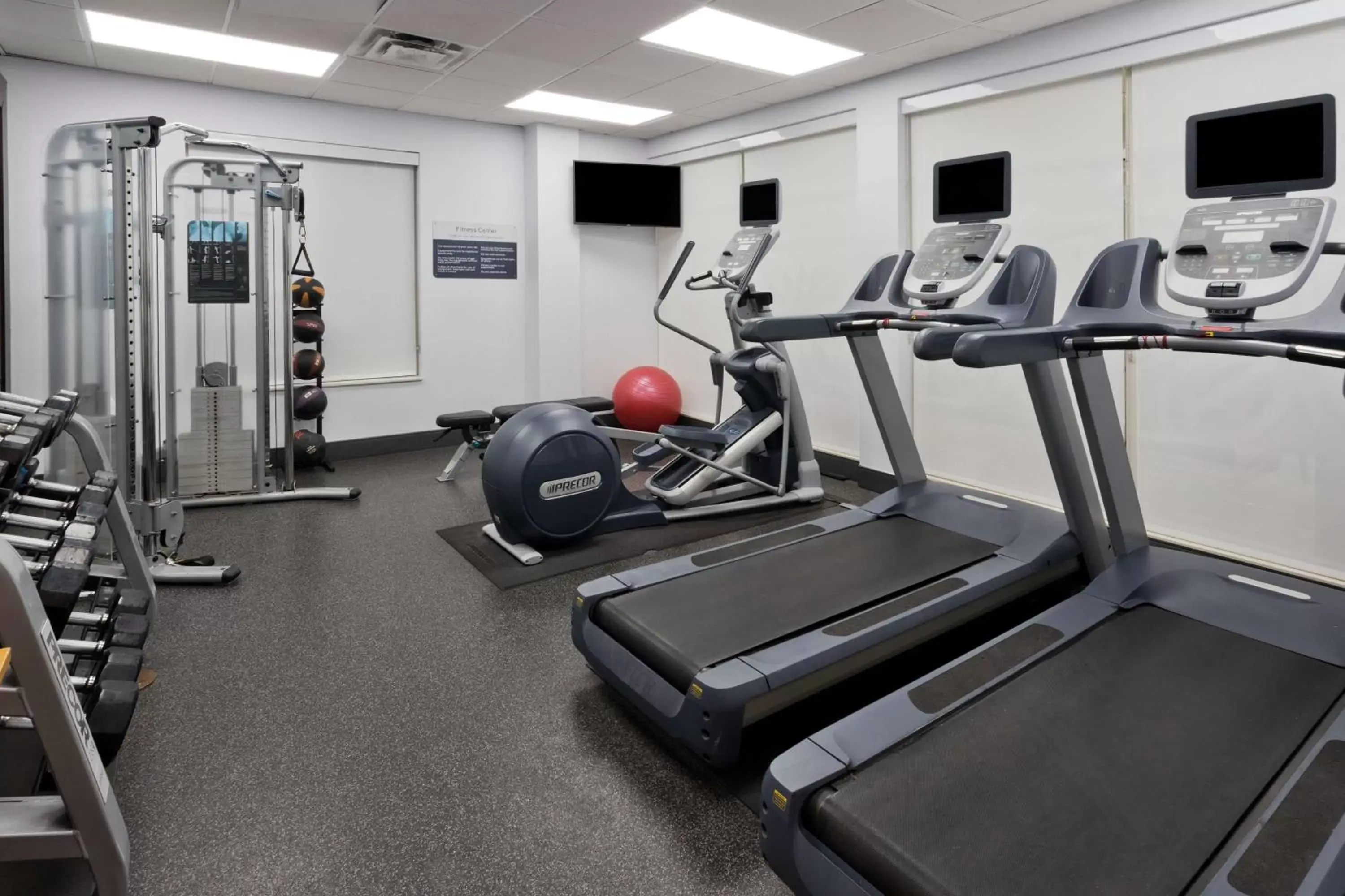 Fitness centre/facilities, Fitness Center/Facilities in Hilton Garden Inn Birmingham/Lakeshore Drive