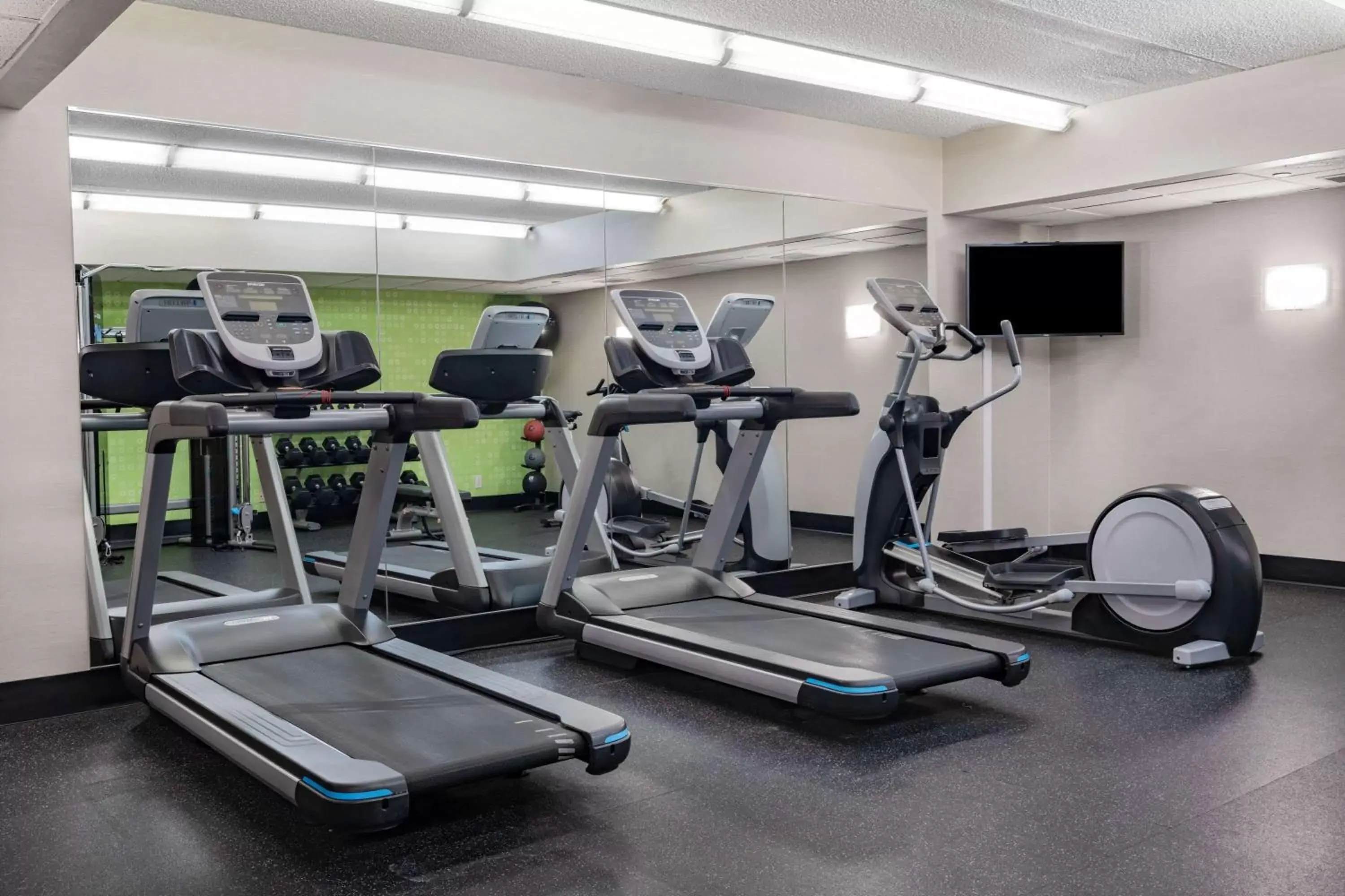 Spa and wellness centre/facilities, Fitness Center/Facilities in La Quinta by Wyndham Minneapolis-Minnetonka
