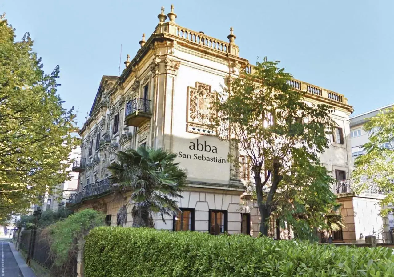 Facade/entrance, Property Building in Abba San Sebastián Hotel